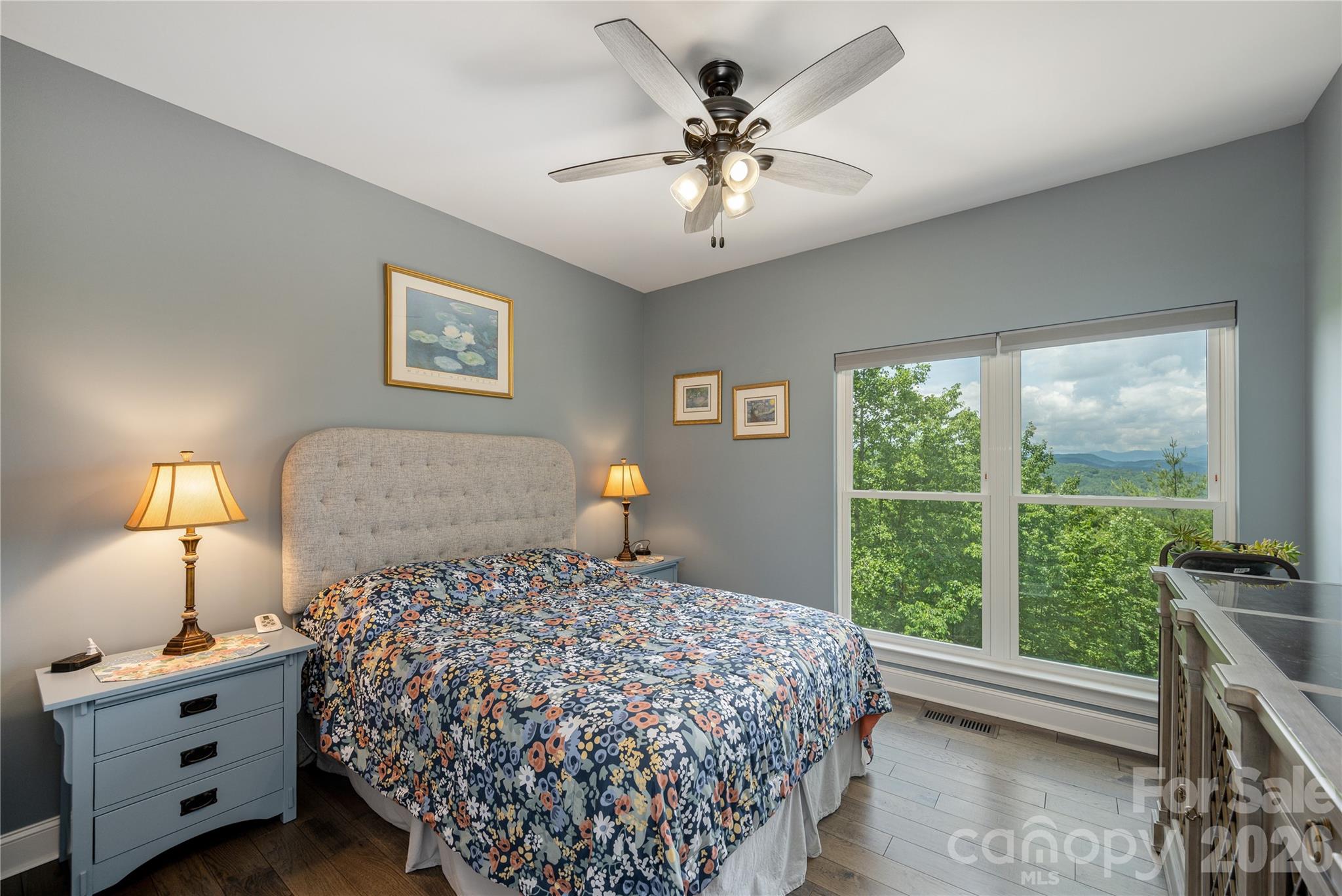 Crystal Heights - Residential