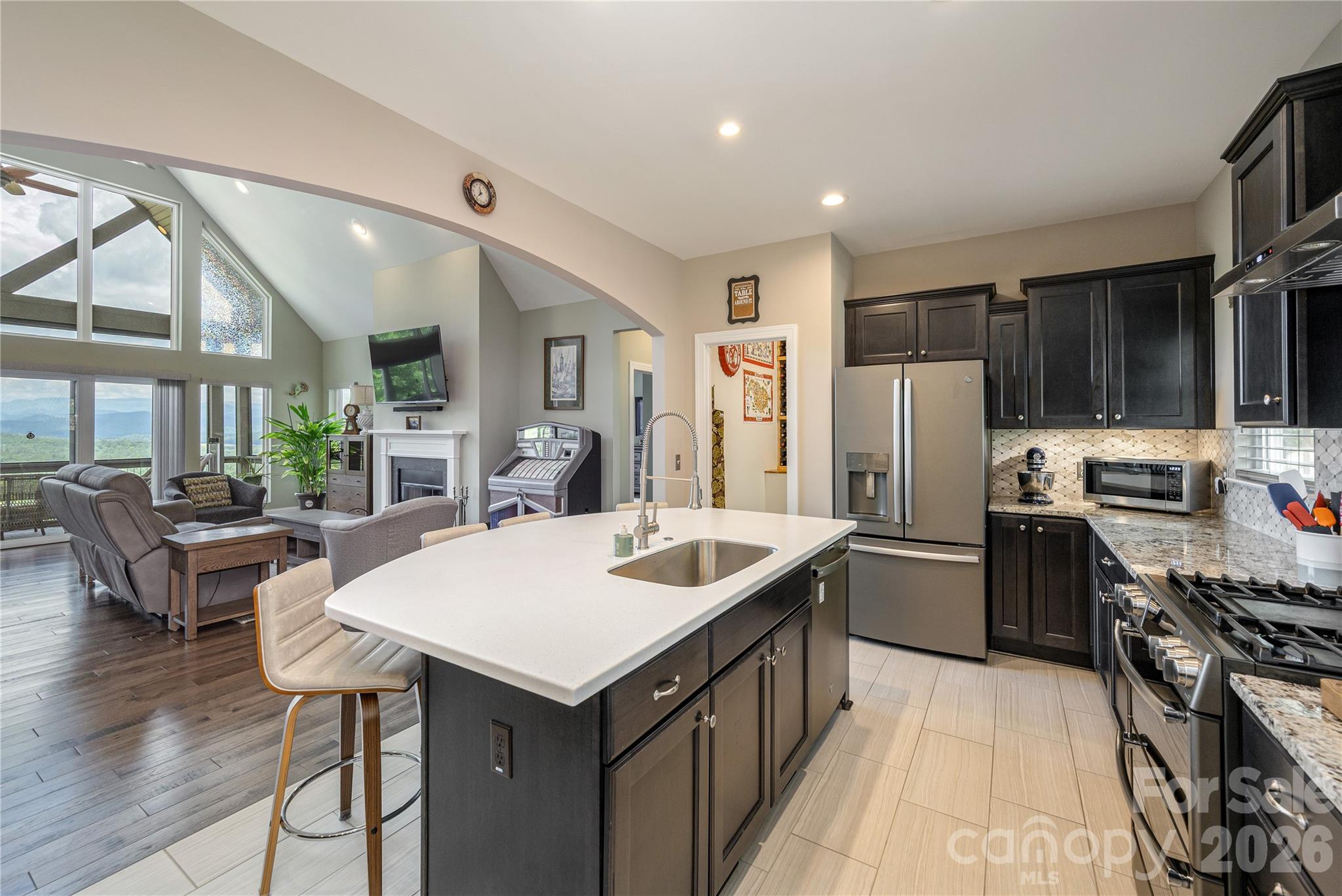 Crystal Heights - Residential