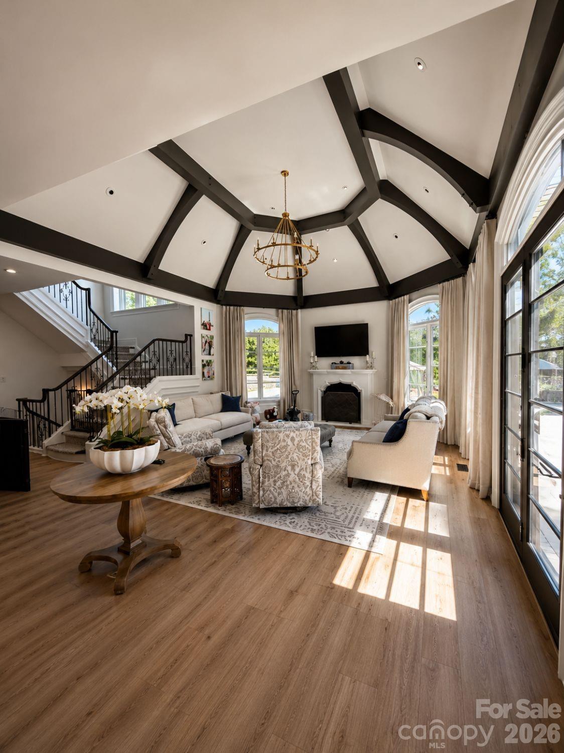 Kings Crossing - Residential