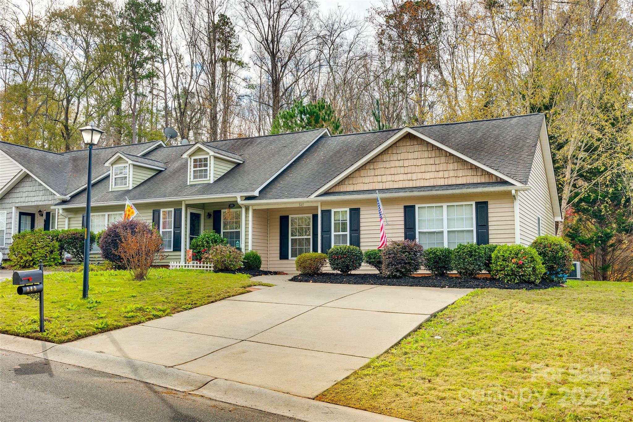 Avery Lake - Residential