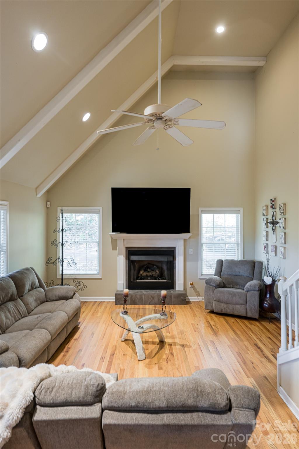 Crestview Pointe - Residential