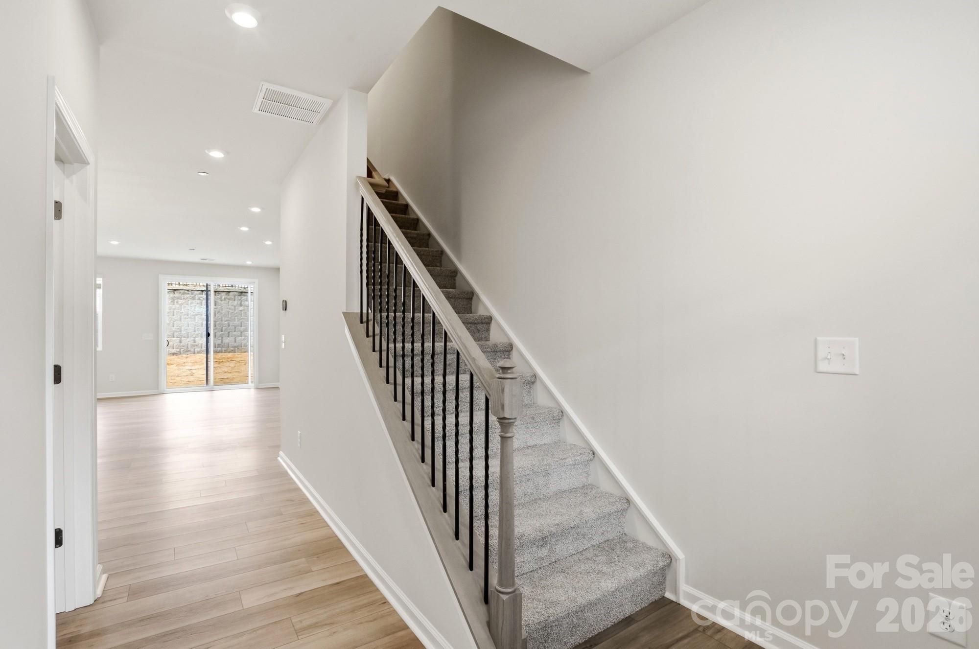 Hedgecliff Townes - Residential
