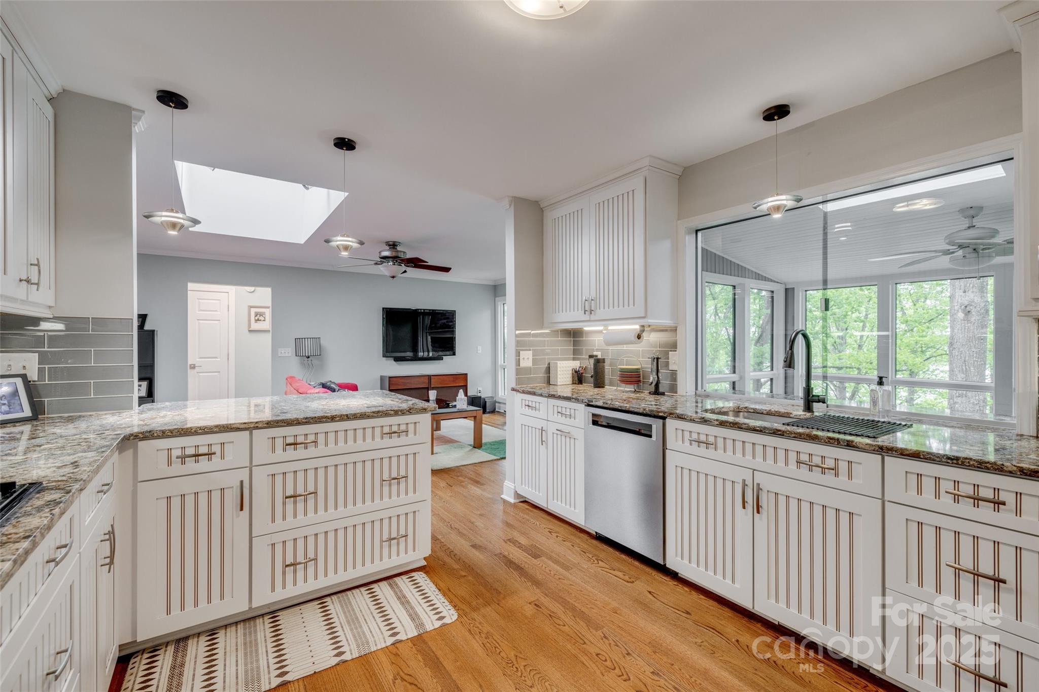 Tega Cay - Residential