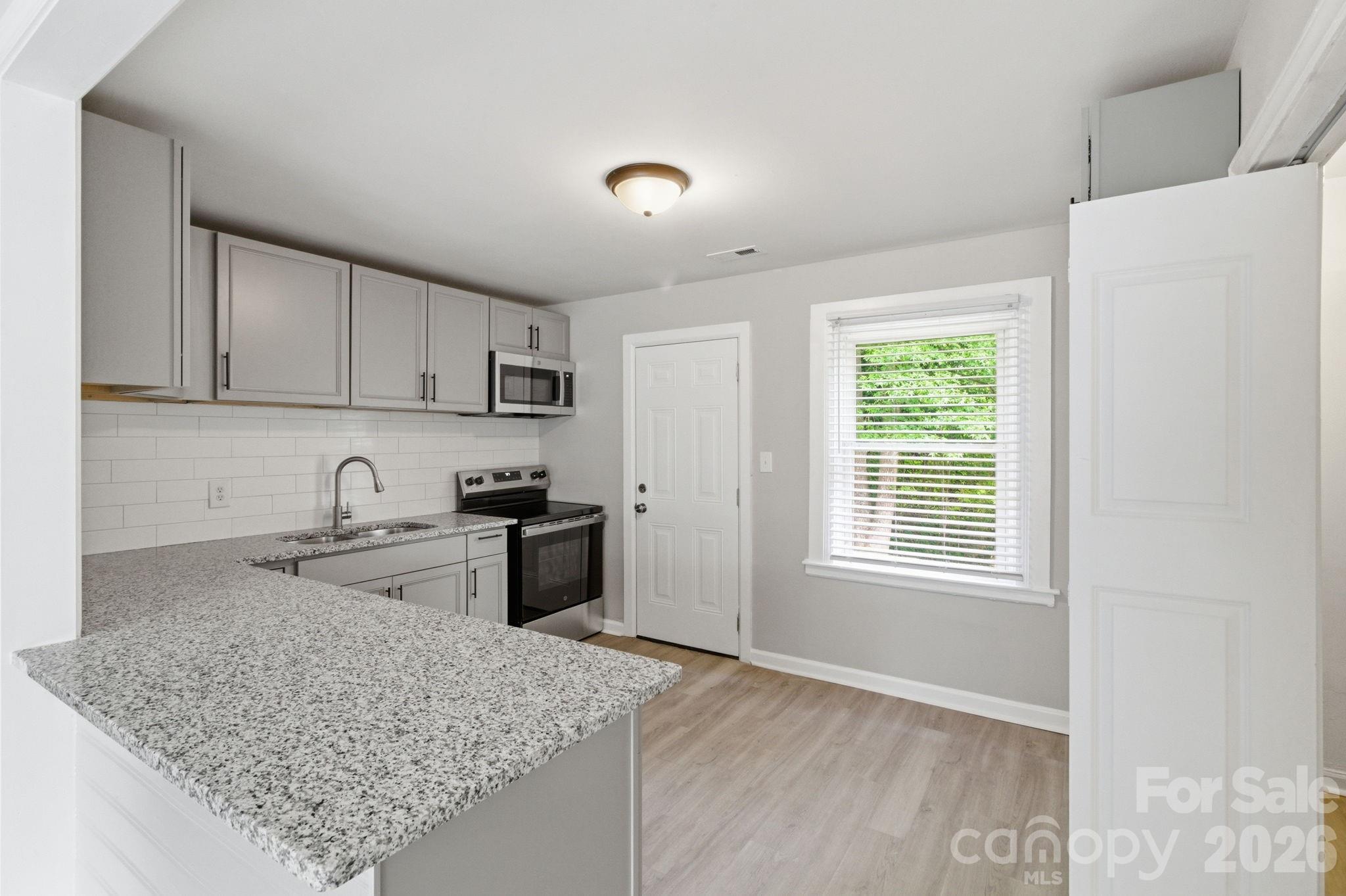 Wandawood Acres - Residential