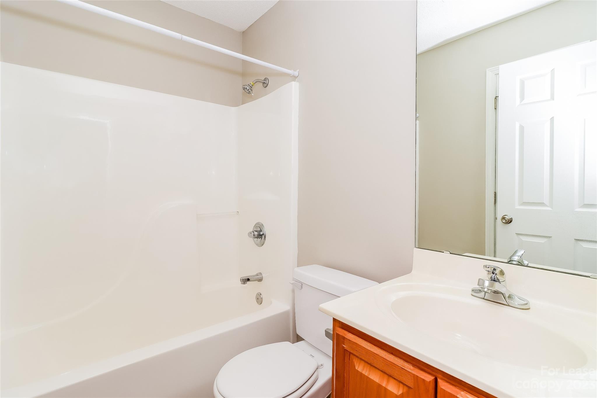 Unknown - Residential Lease