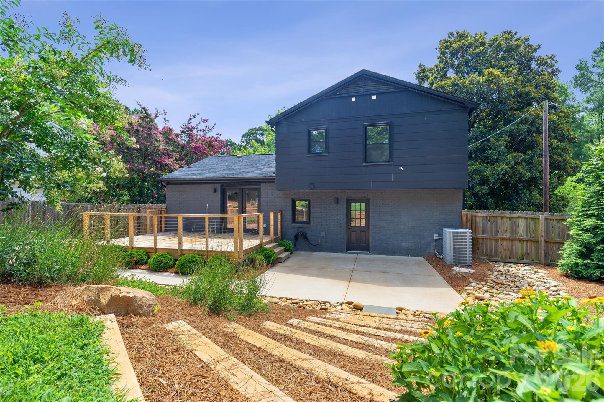 Madison Park - Residential