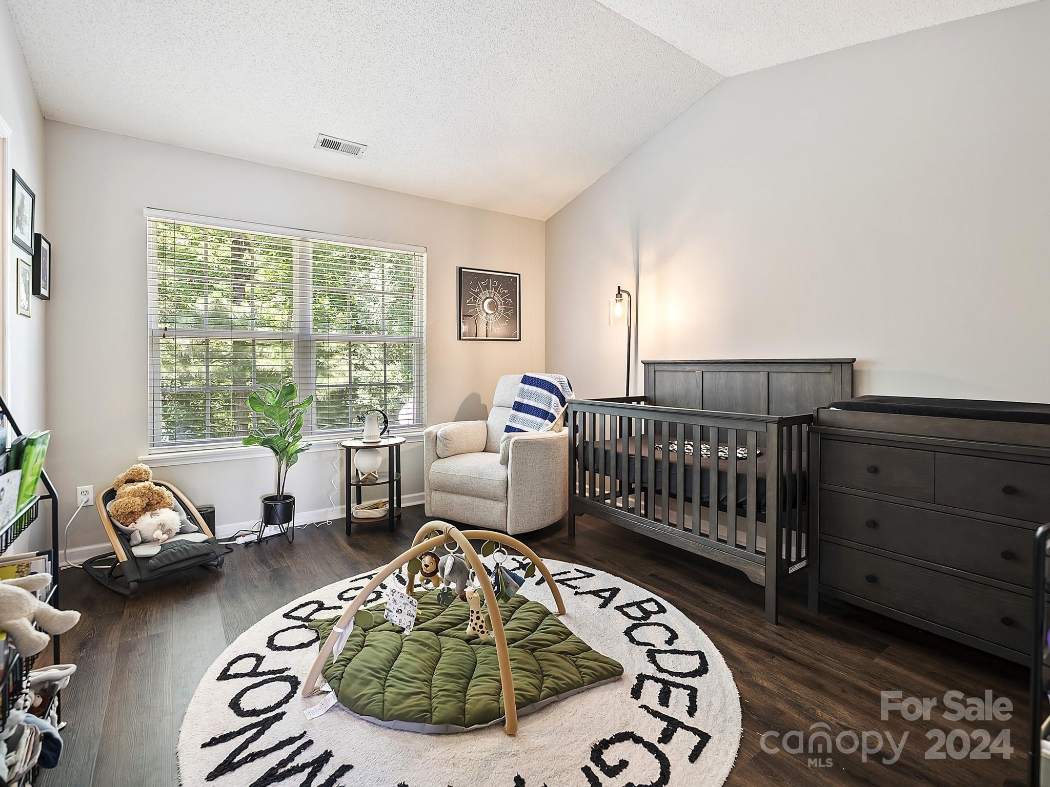 Windsor Trace - Residential