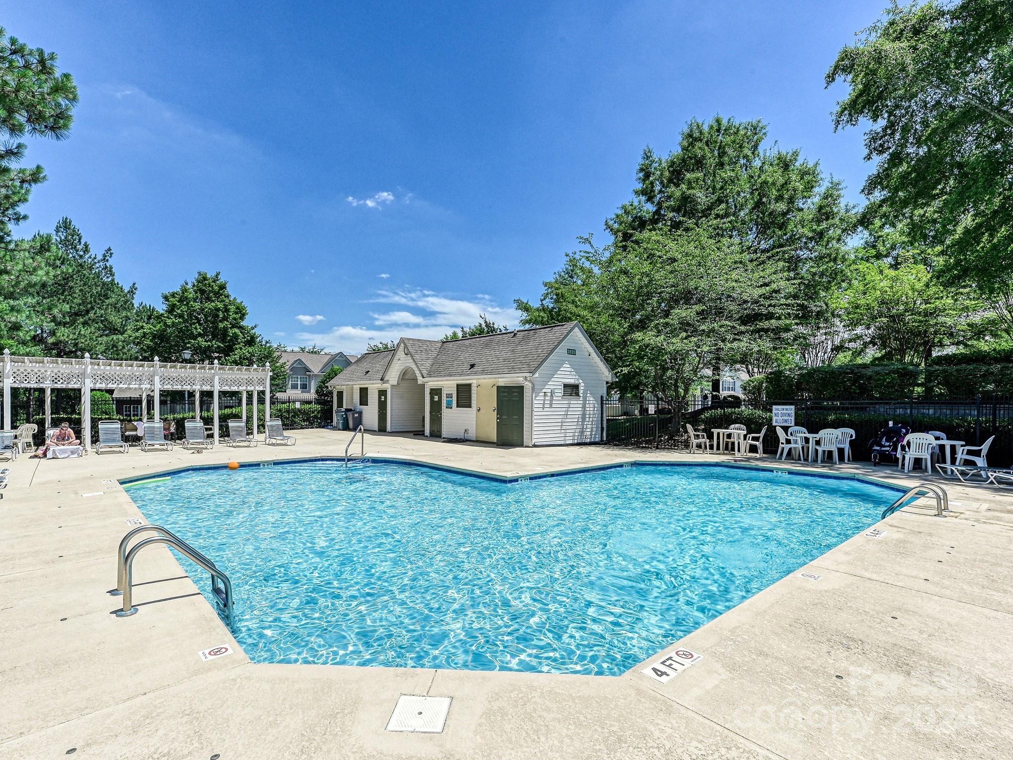 Windsor Trace - Residential