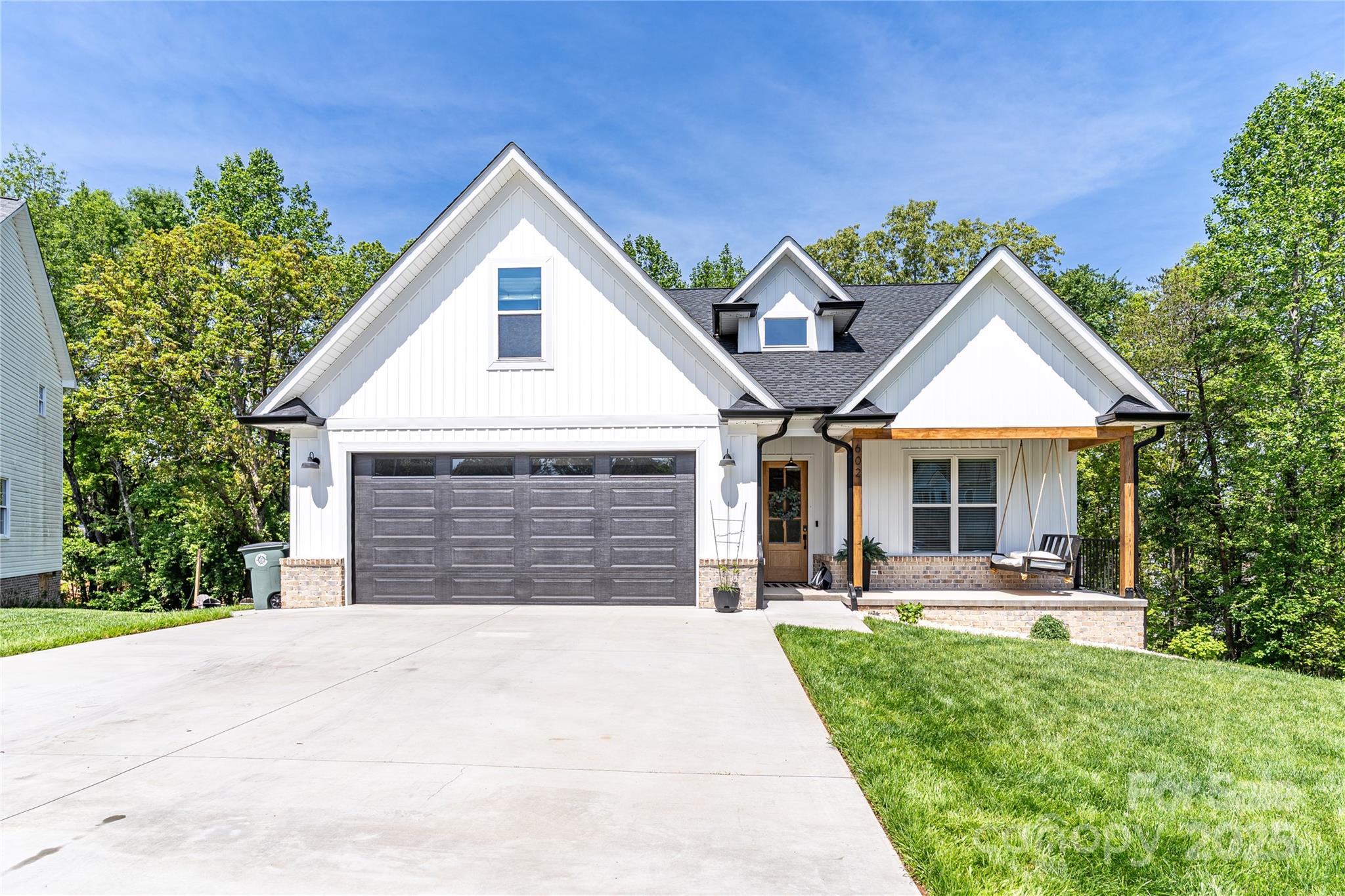 Pipers Ridge - Residential