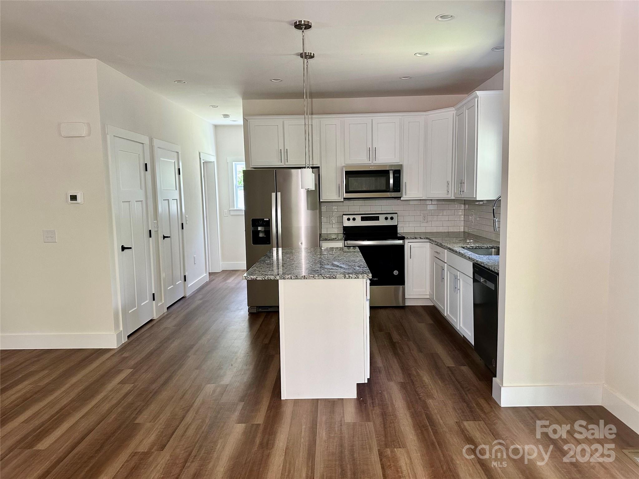 Cascade Ridge - Residential