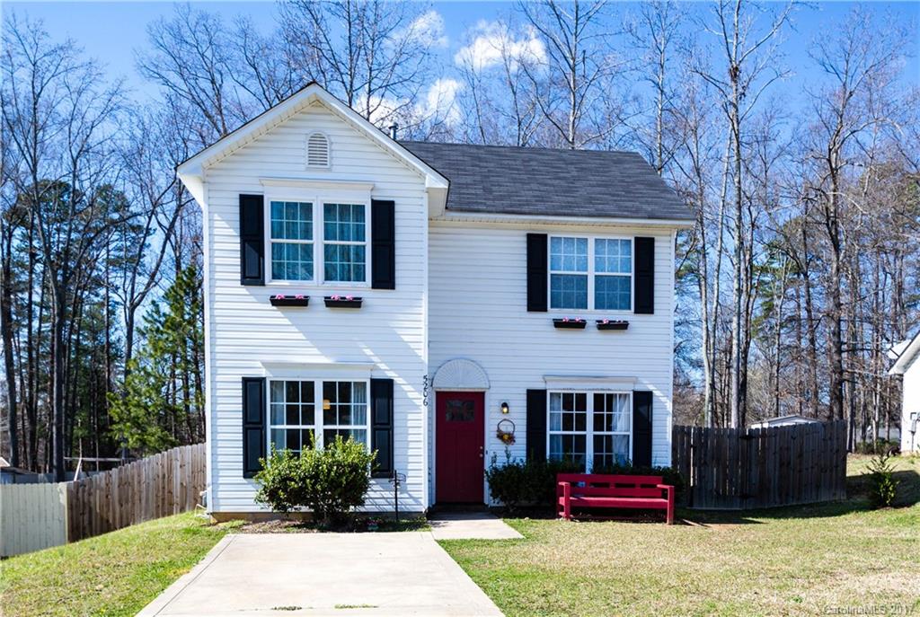 Nestled on a quiet street and close to all that Midwood and uptown have to offer without the price, this gem will not disappoint! You will love the open floor plan that flows really well. Private fenced backyard with a nice wooded view. Spacious master suite has a walk-in closet with built-ins. Stainless steel appliances in the kitchen. Home has been well loved and cared and is ready for you to call home!