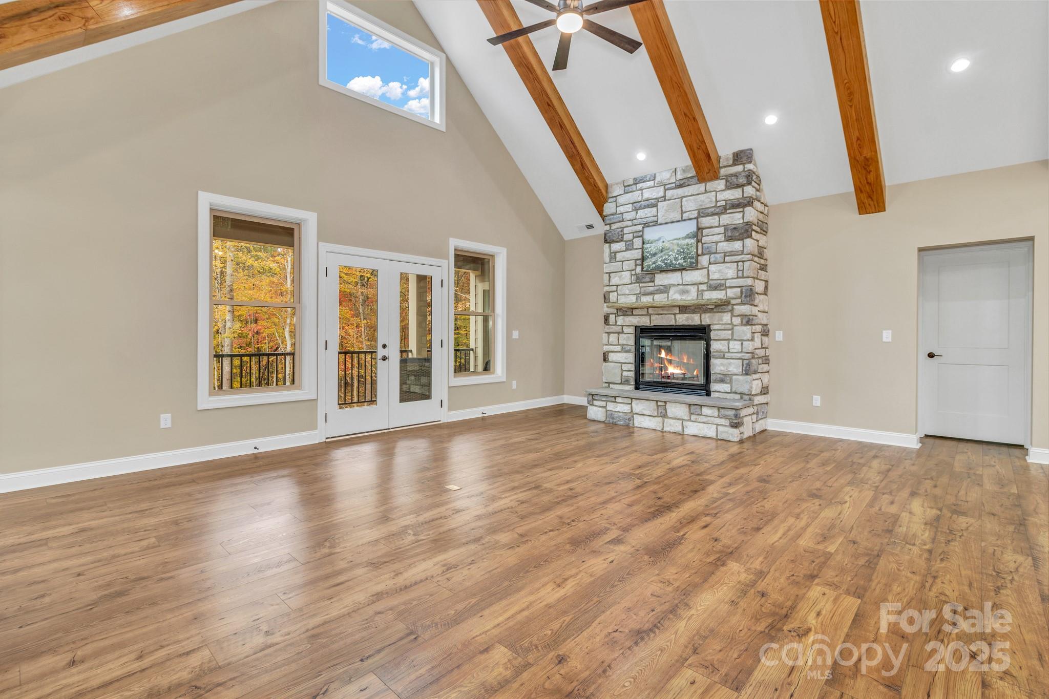 Settlers Cove - Residential