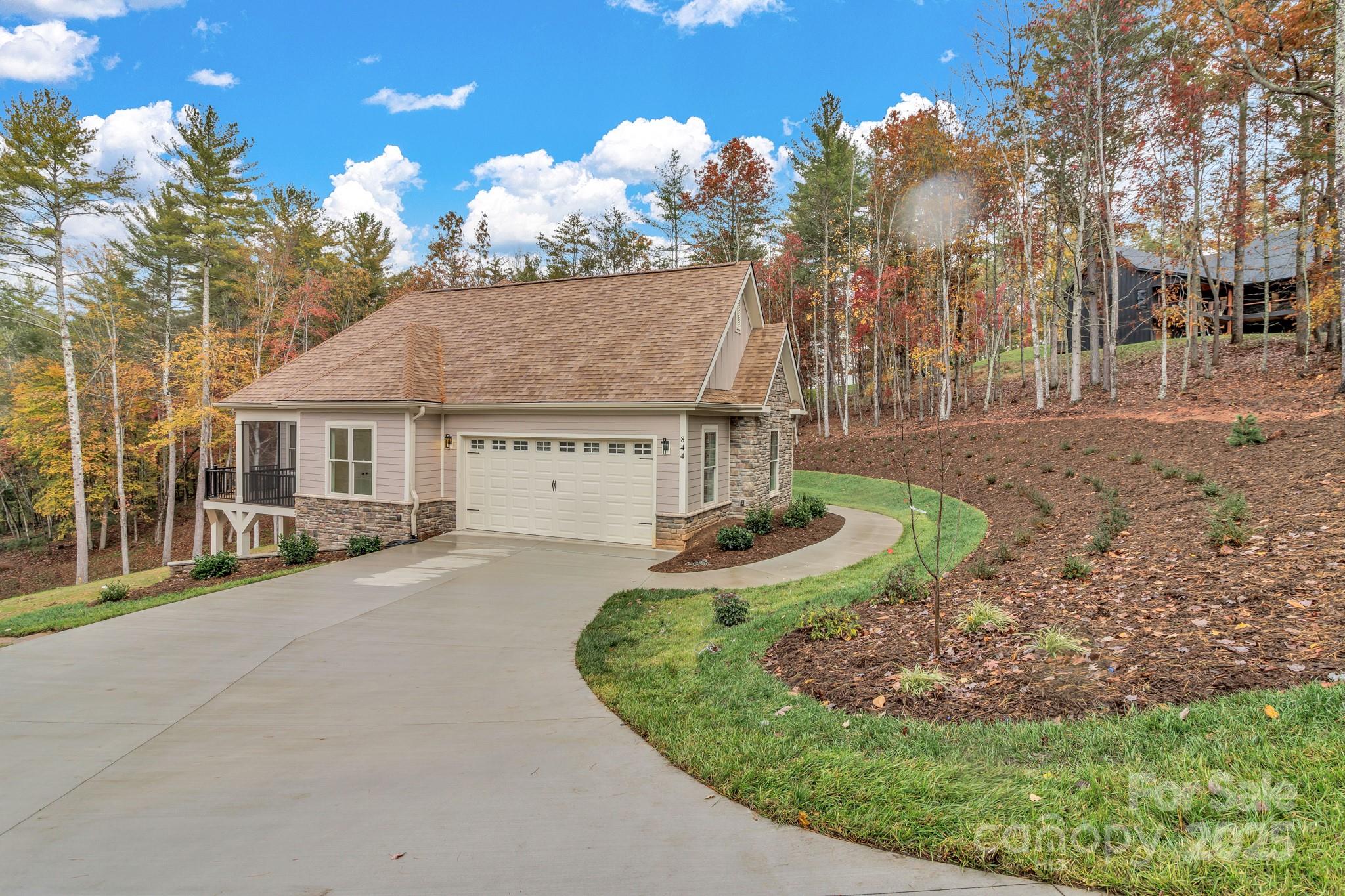 Settlers Cove - Residential