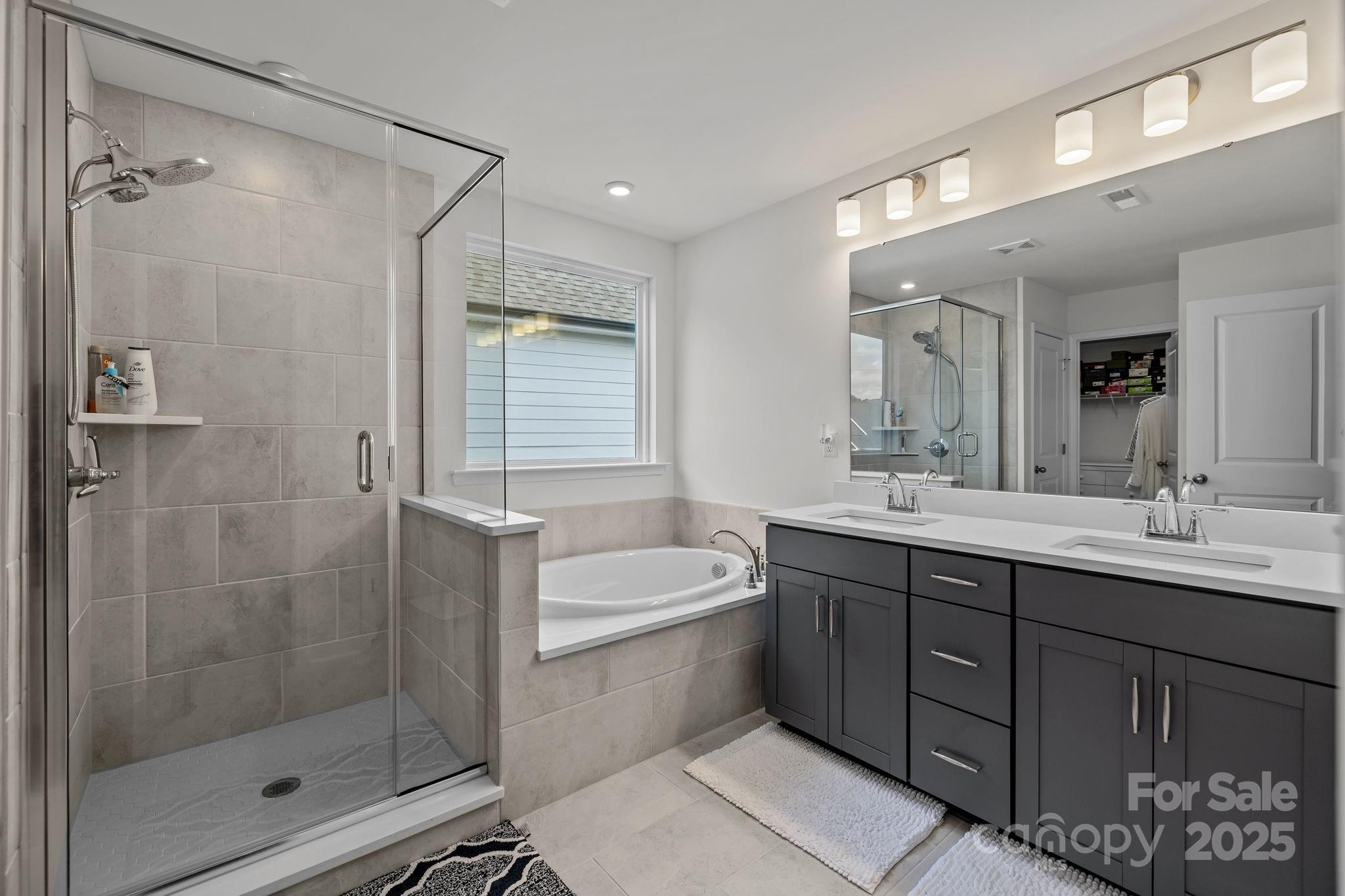Paddlers Cove - Residential