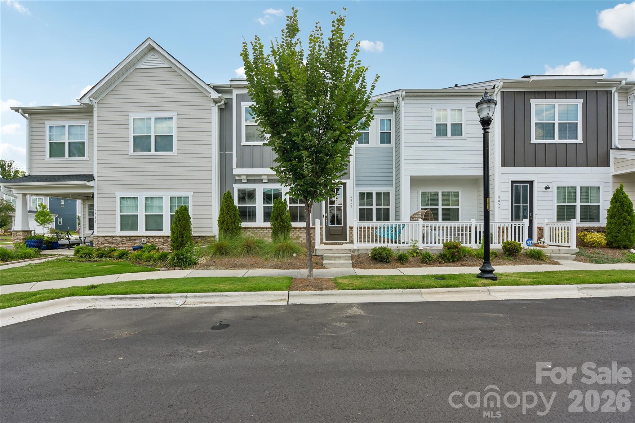 Trellis at the Commons - Residential