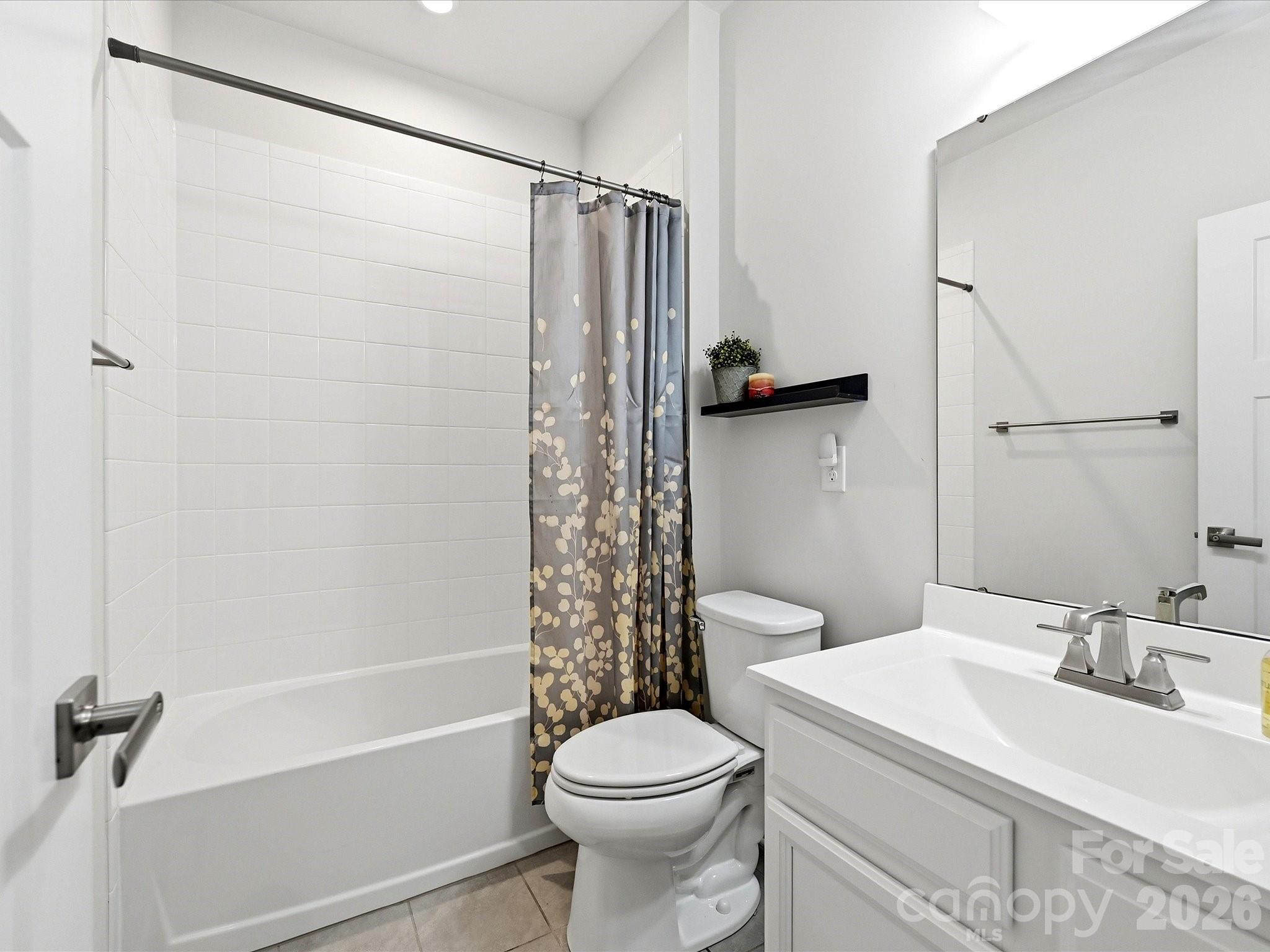 Enclave at Holcomb - Residential