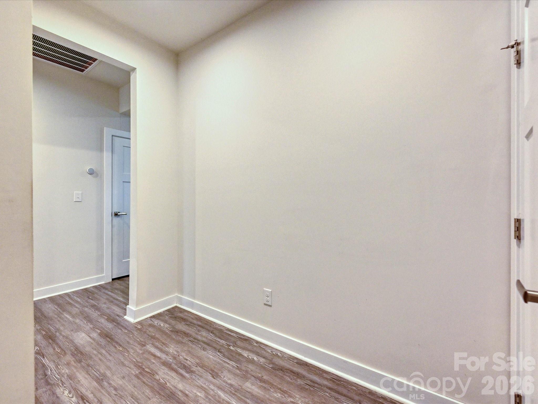 Enclave at Holcomb - Residential