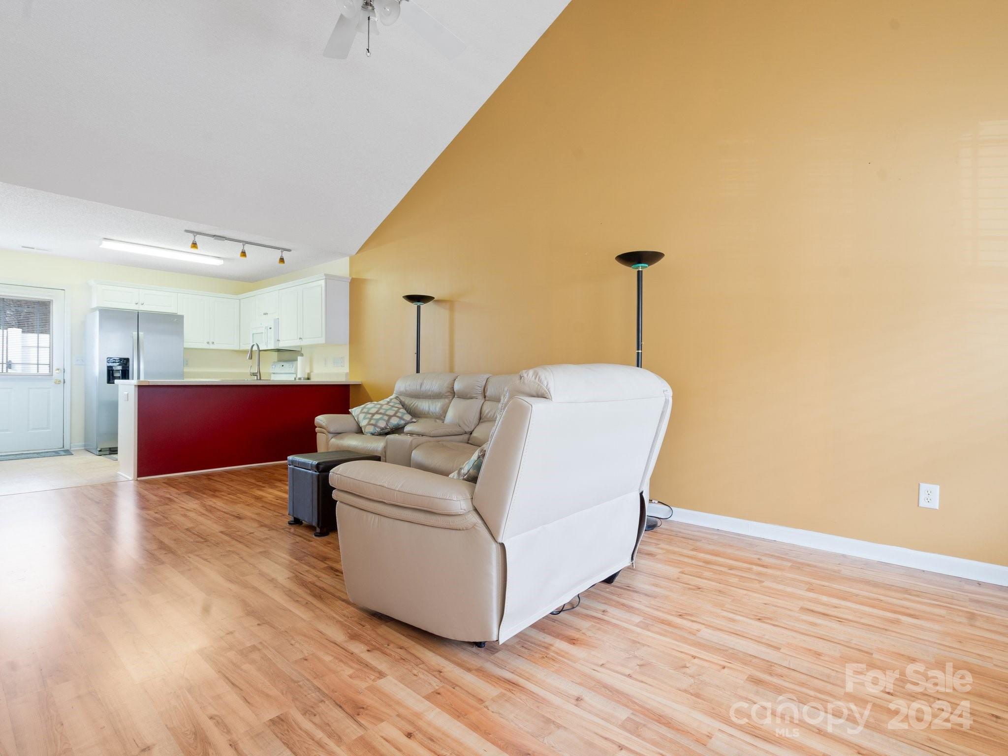 Meadow Creek - Residential