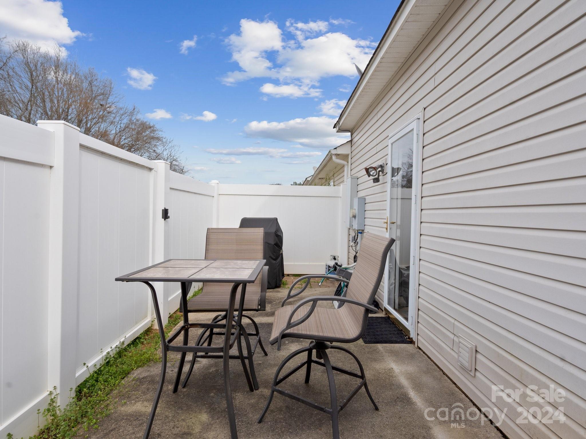 Meadow Creek - Residential