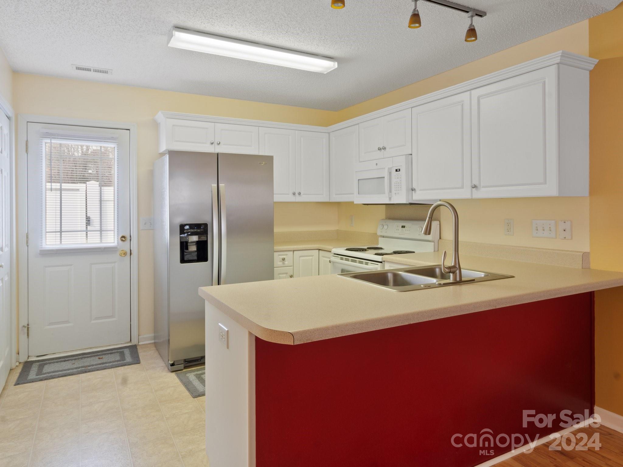 Meadow Creek - Residential