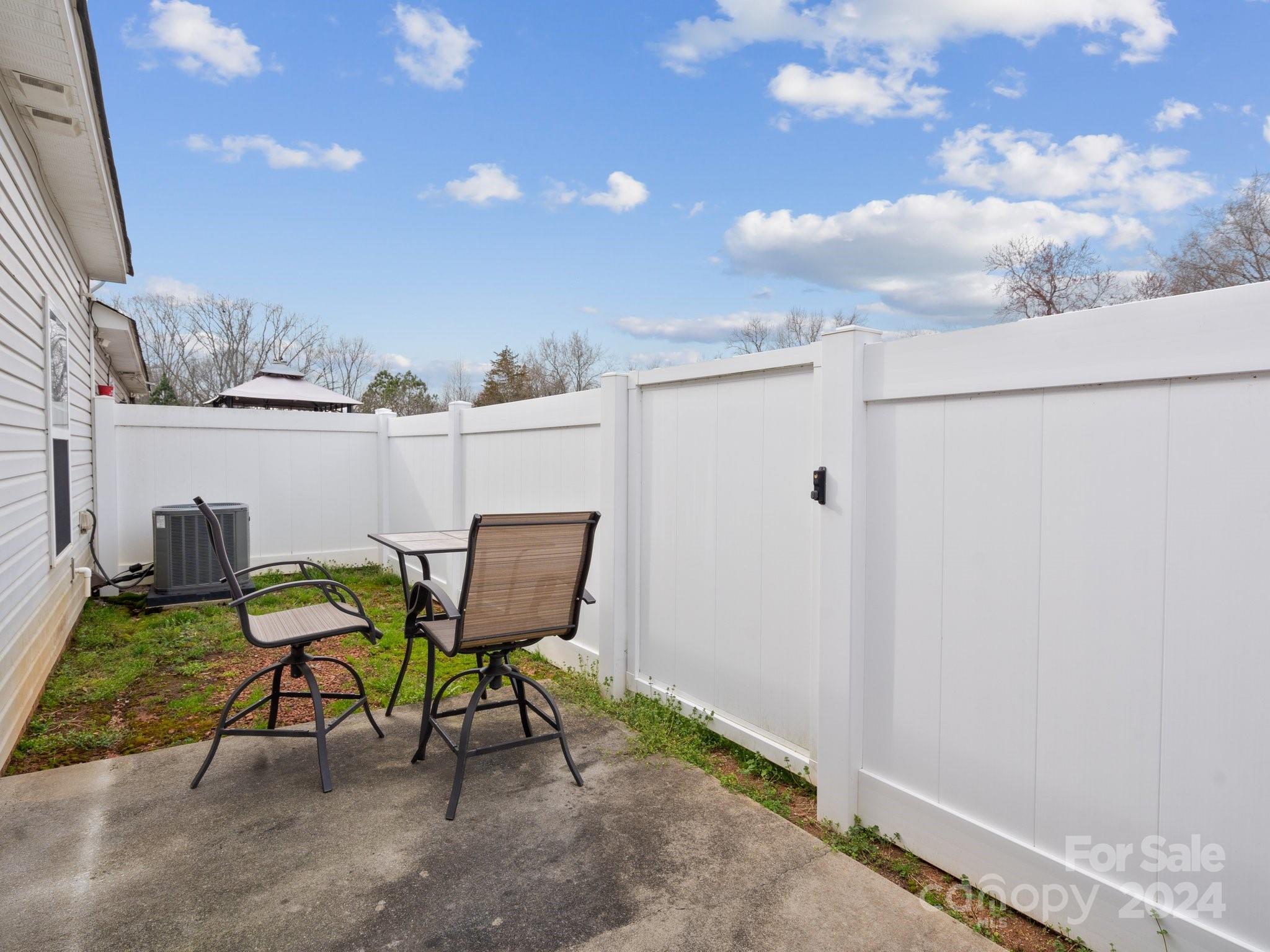 Meadow Creek - Residential