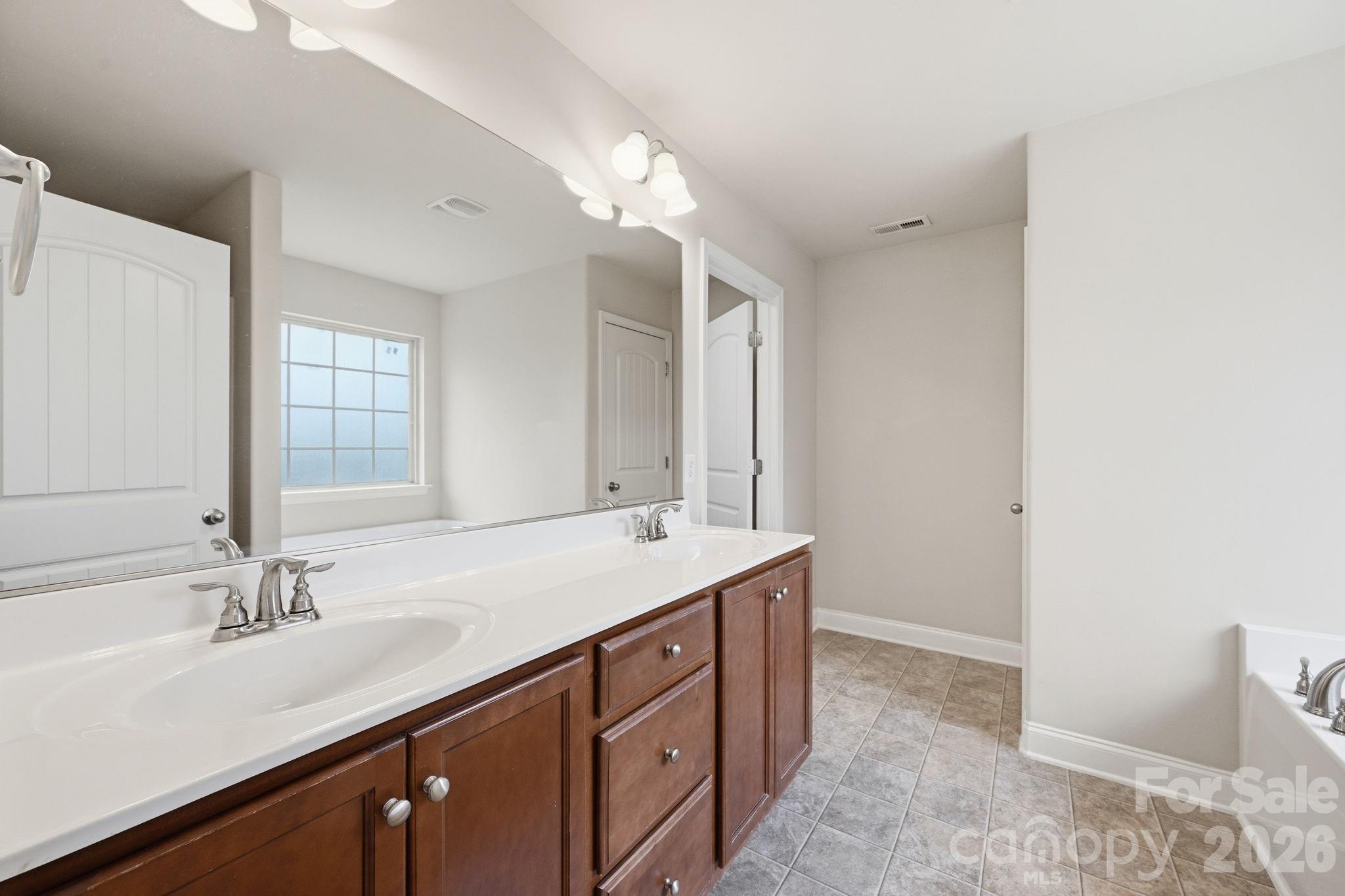 Crab Orchard - Residential