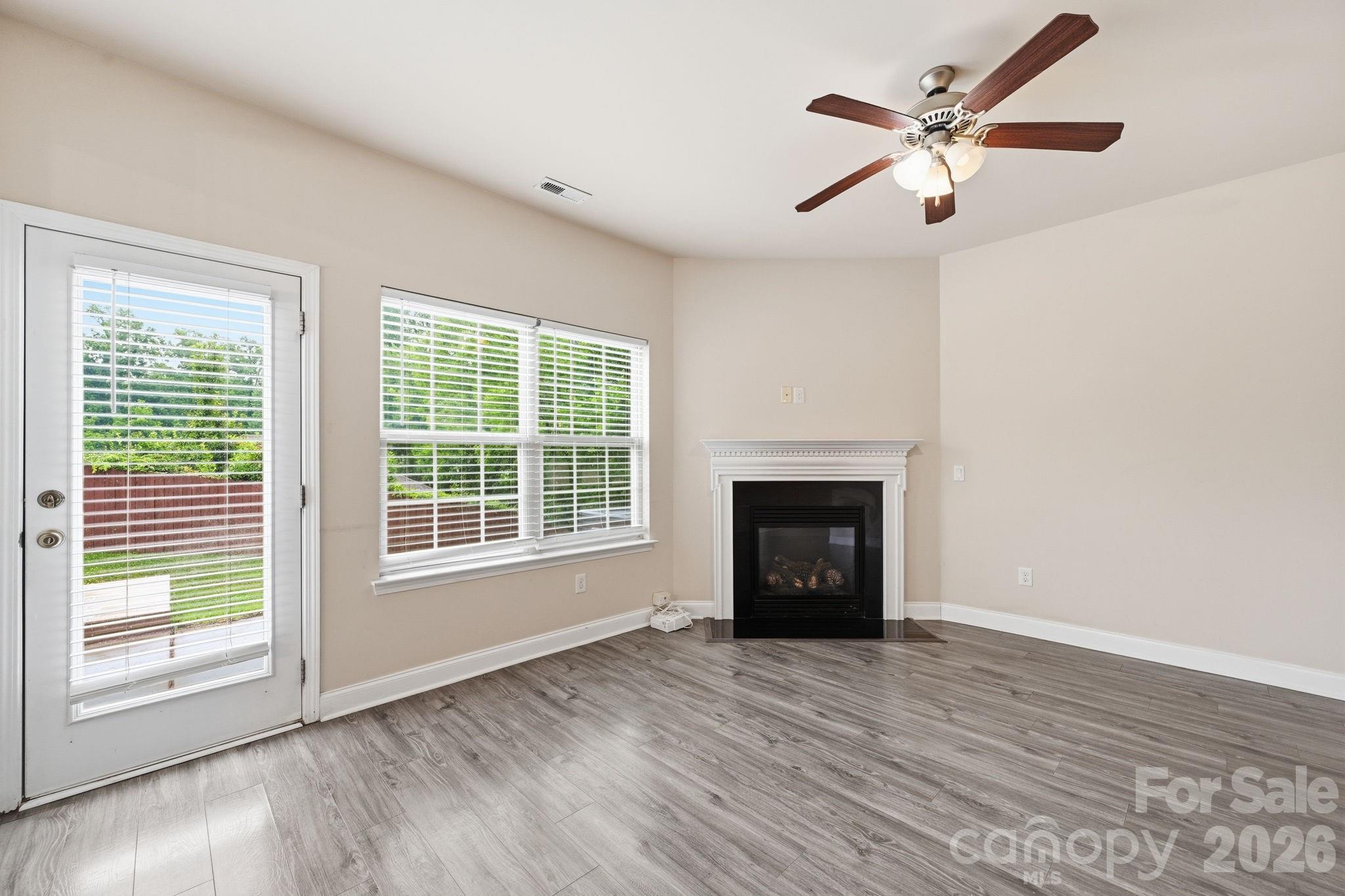 Crab Orchard - Residential