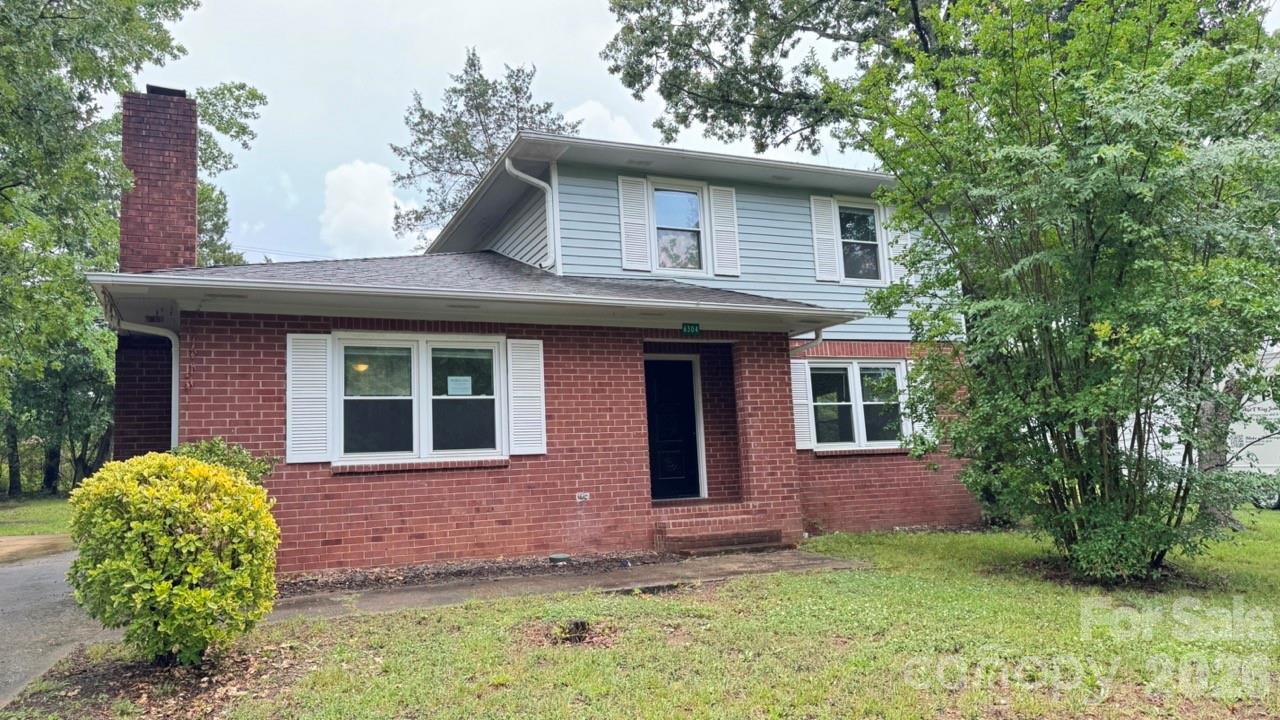 Incredible opportunity in Beacon Hills! Open floor plan with a huge Family Room, Kitchen opening onto eating space and dining area and large Family Room perfect for entertaining.  Large Primary Bedroom offers private access to the deck for enjoying outdoor space and the oversized ultra-private backyard area.