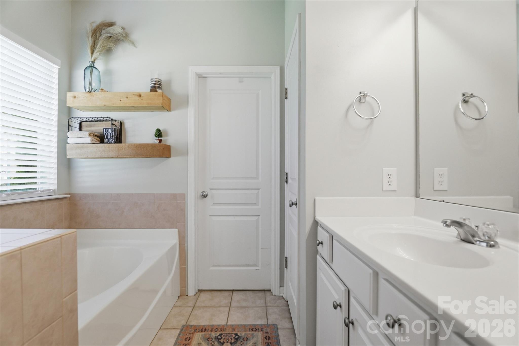 Ridge Pointe - Residential