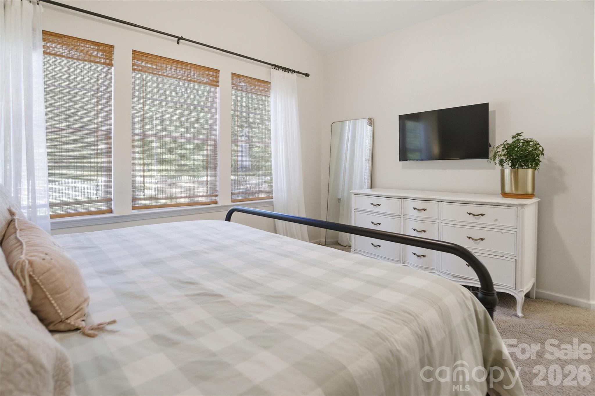 Ridge Pointe - Residential
