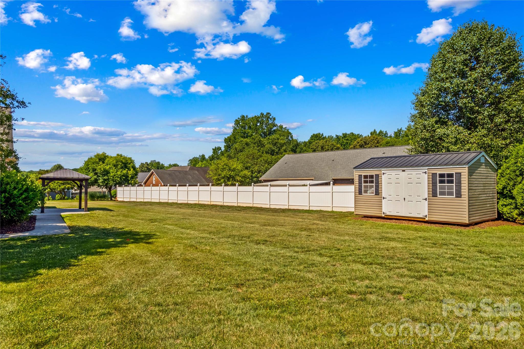 Meadow Oaks - Residential