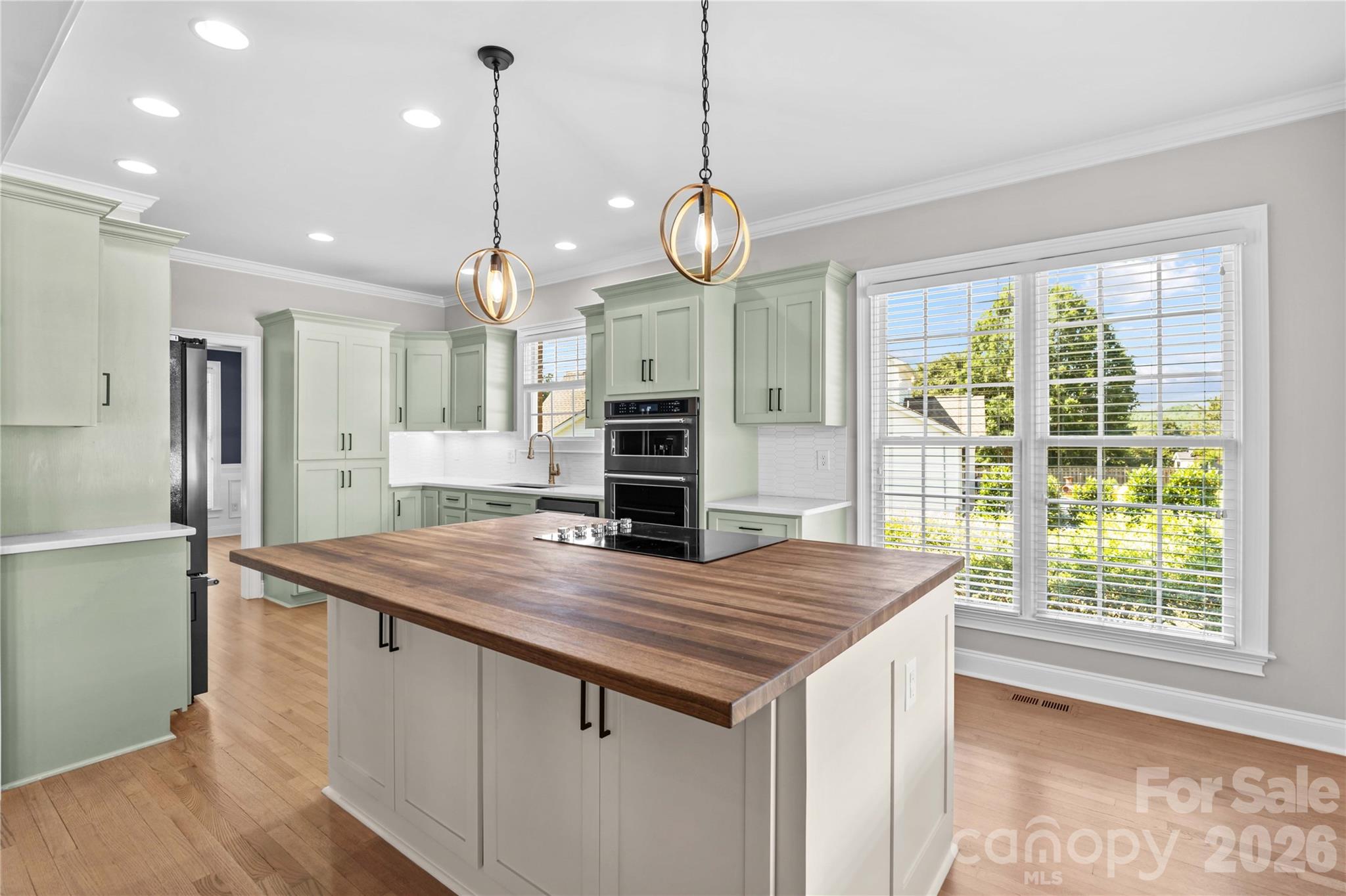 Meadow Oaks - Residential