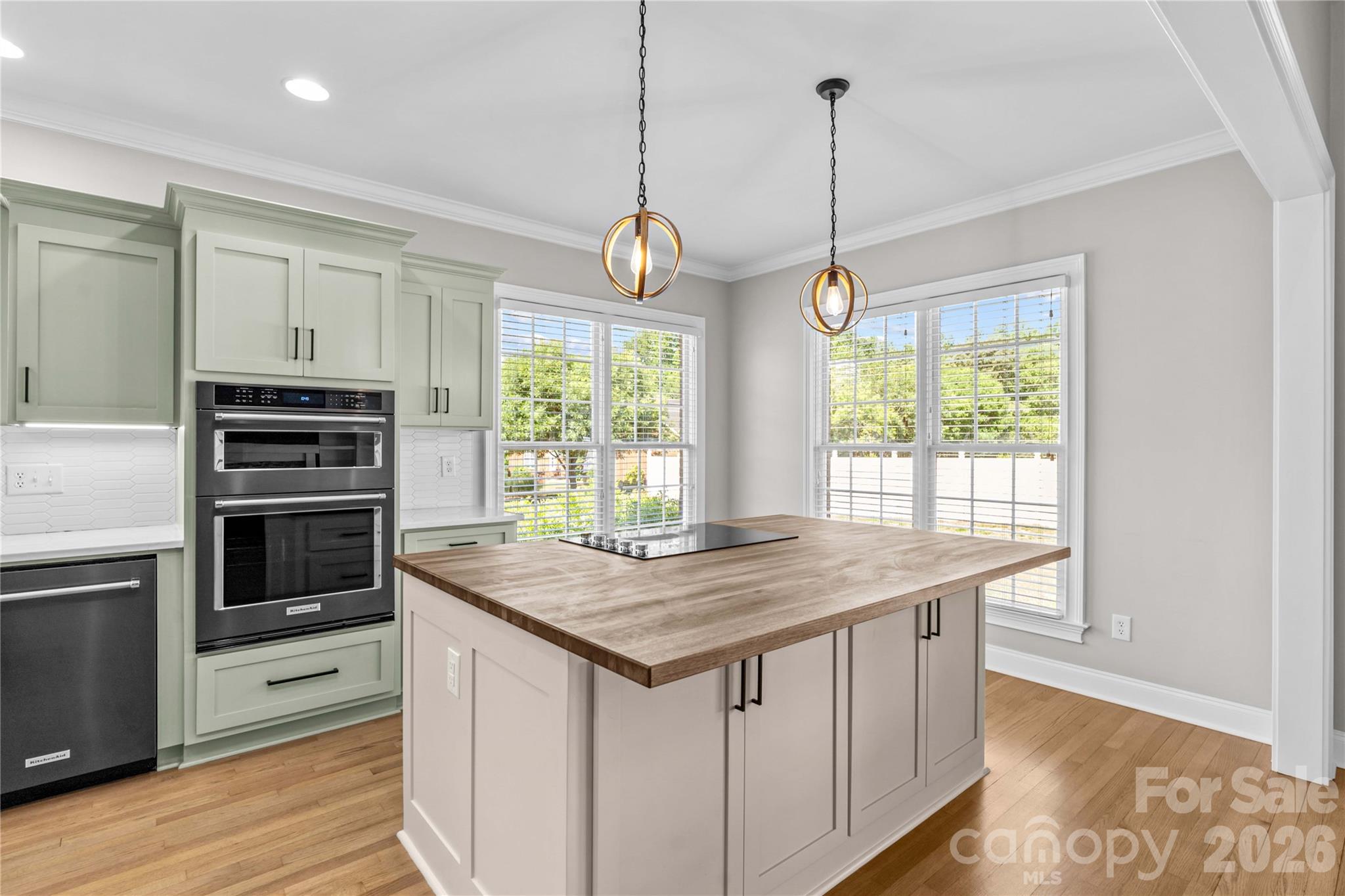 Meadow Oaks - Residential
