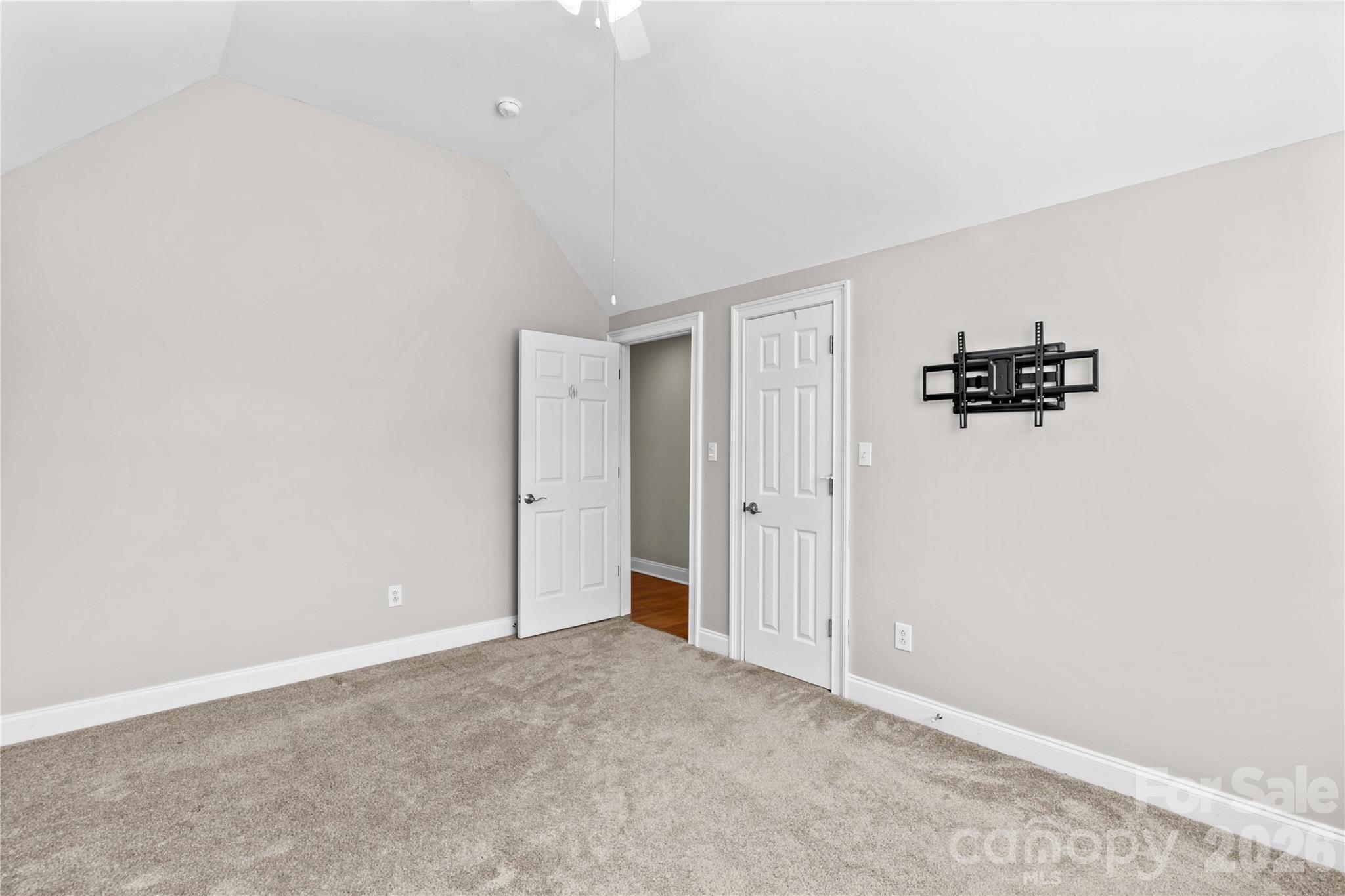Meadow Oaks - Residential