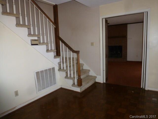 Forest Hills - Residential
