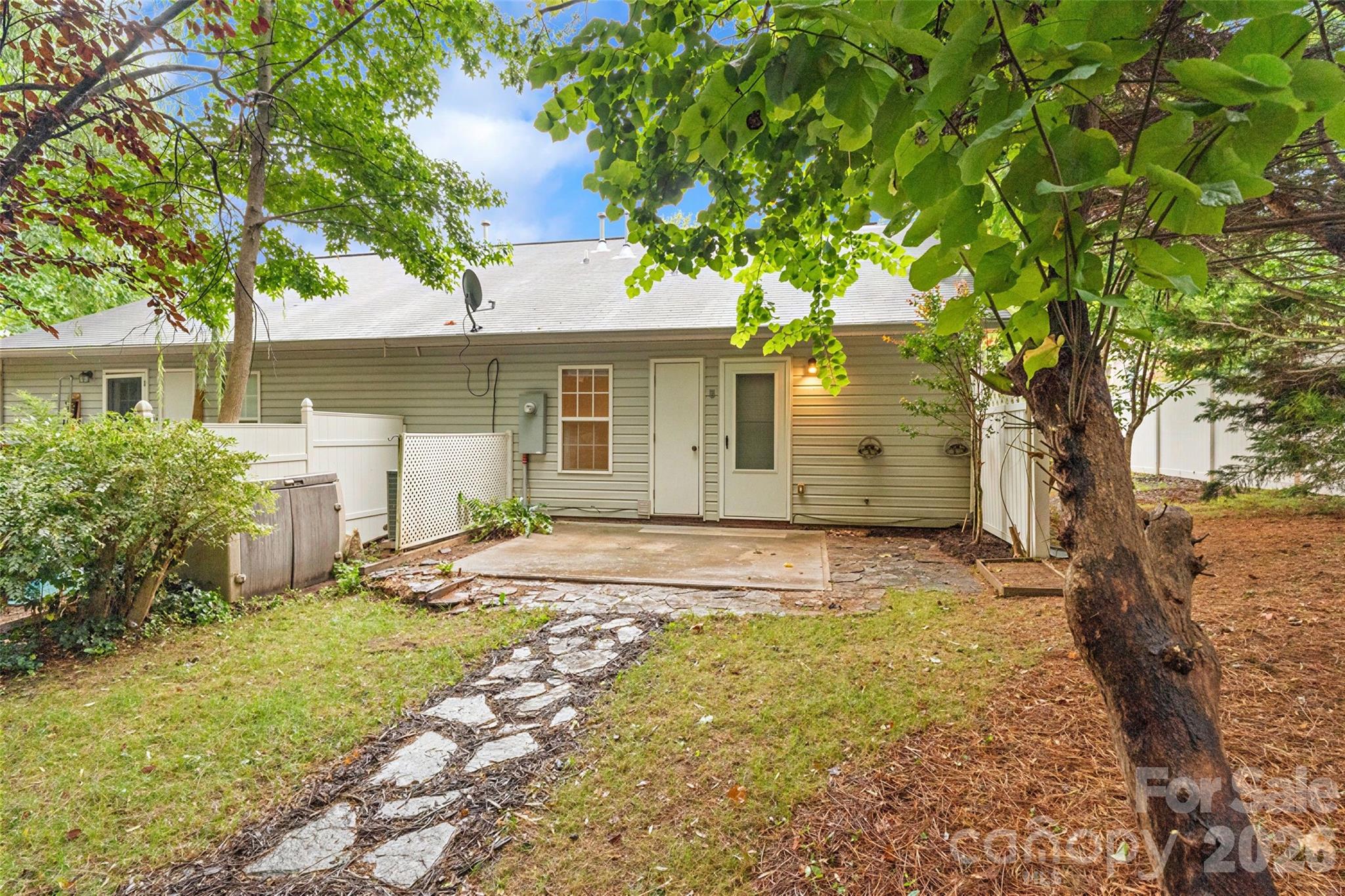 Huntington Place - Residential
