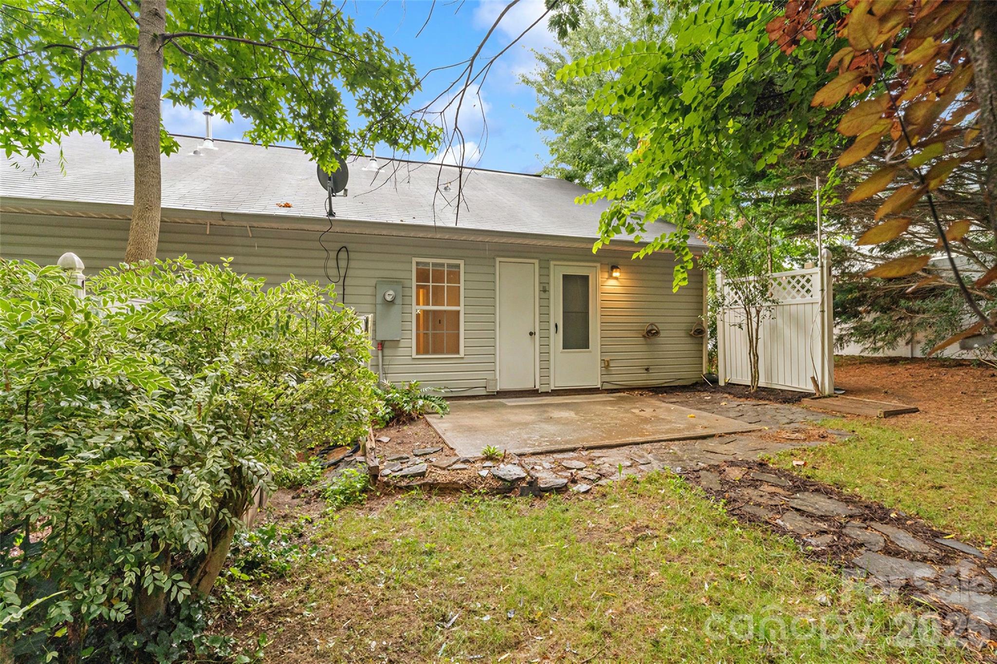 Huntington Place - Residential