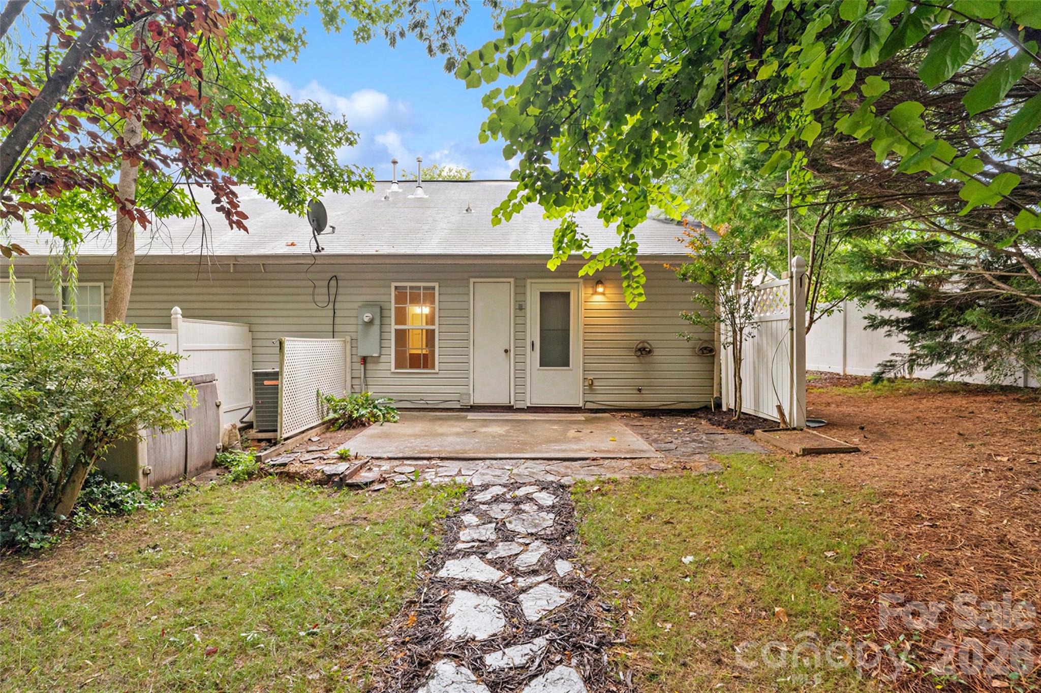 Huntington Place - Residential