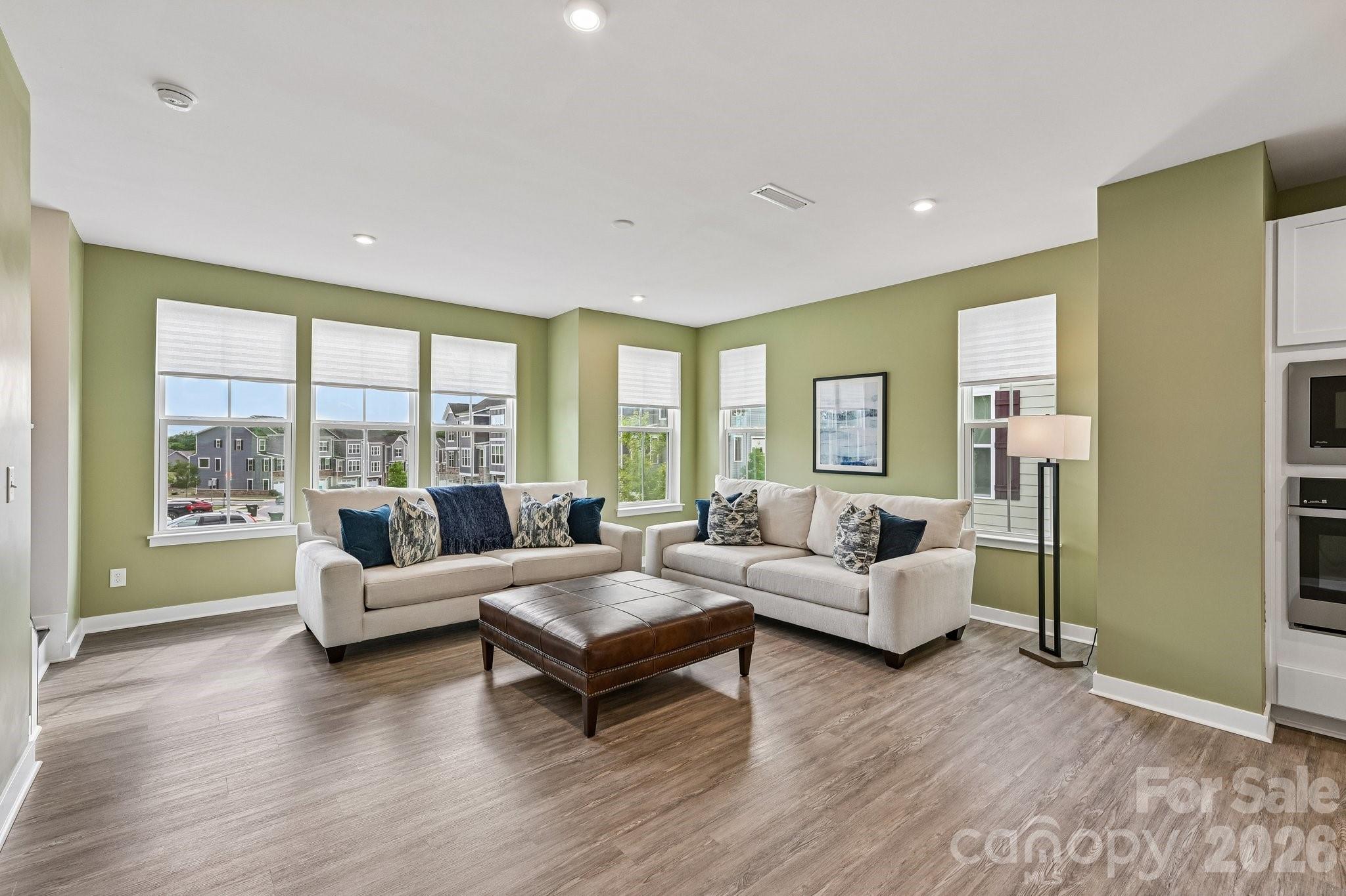 Trinity Townes - Residential