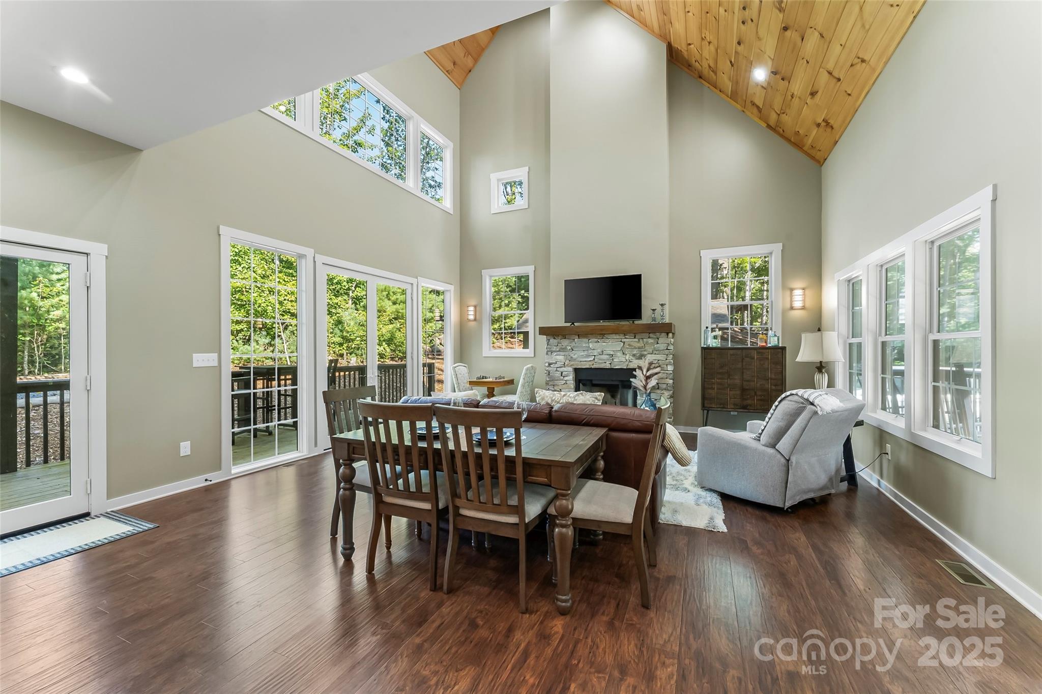 Linville Falls Mountain Club and Preserve - Residential