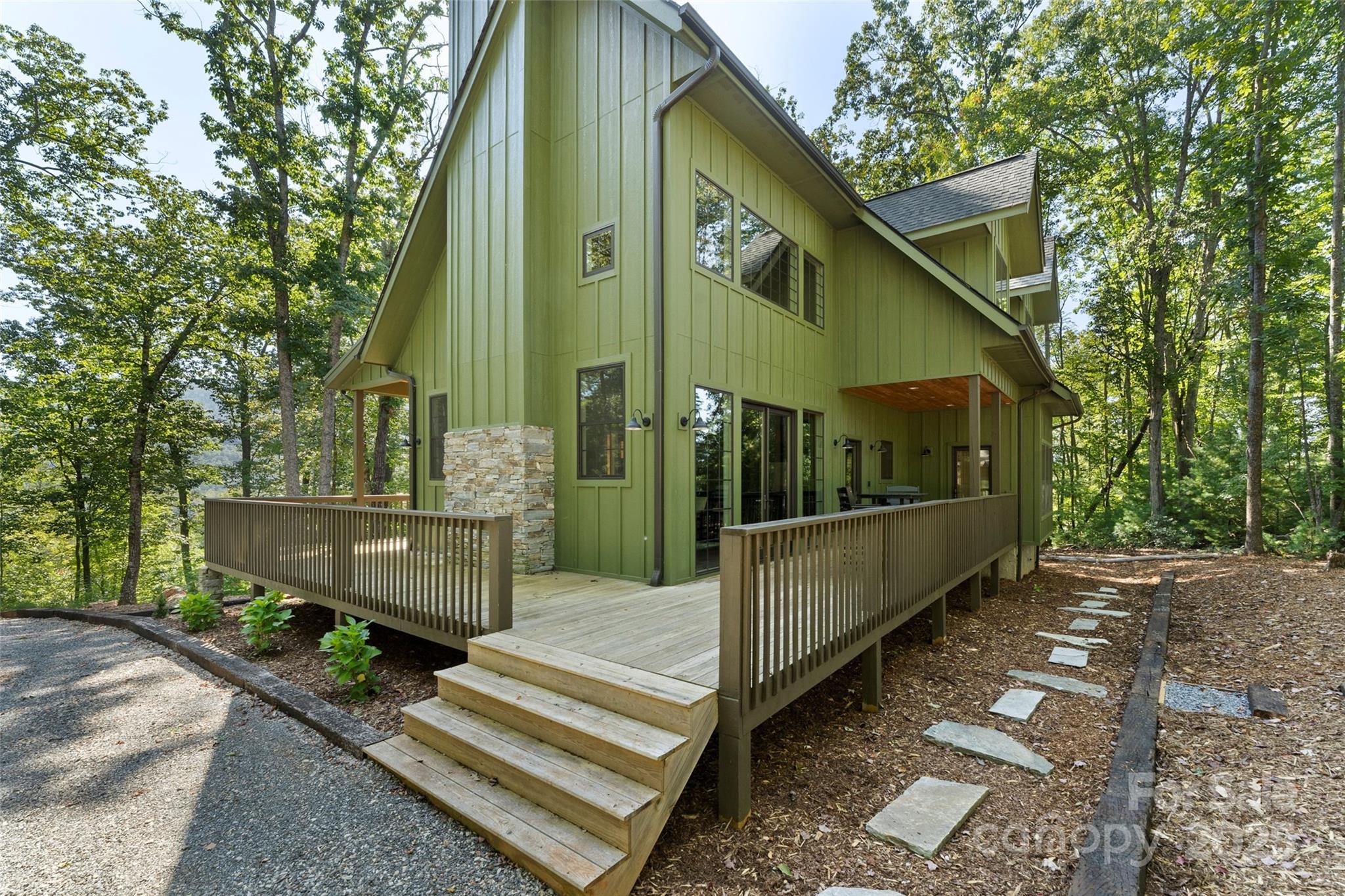 Linville Falls Mountain Club and Preserve - Residential
