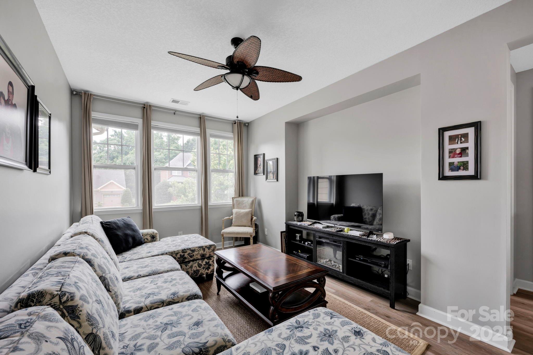 Shelly Woods - Residential