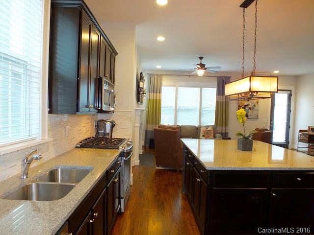 Riverwalk - Residential