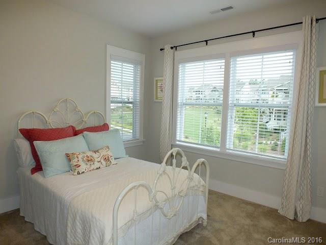 Riverwalk - Residential