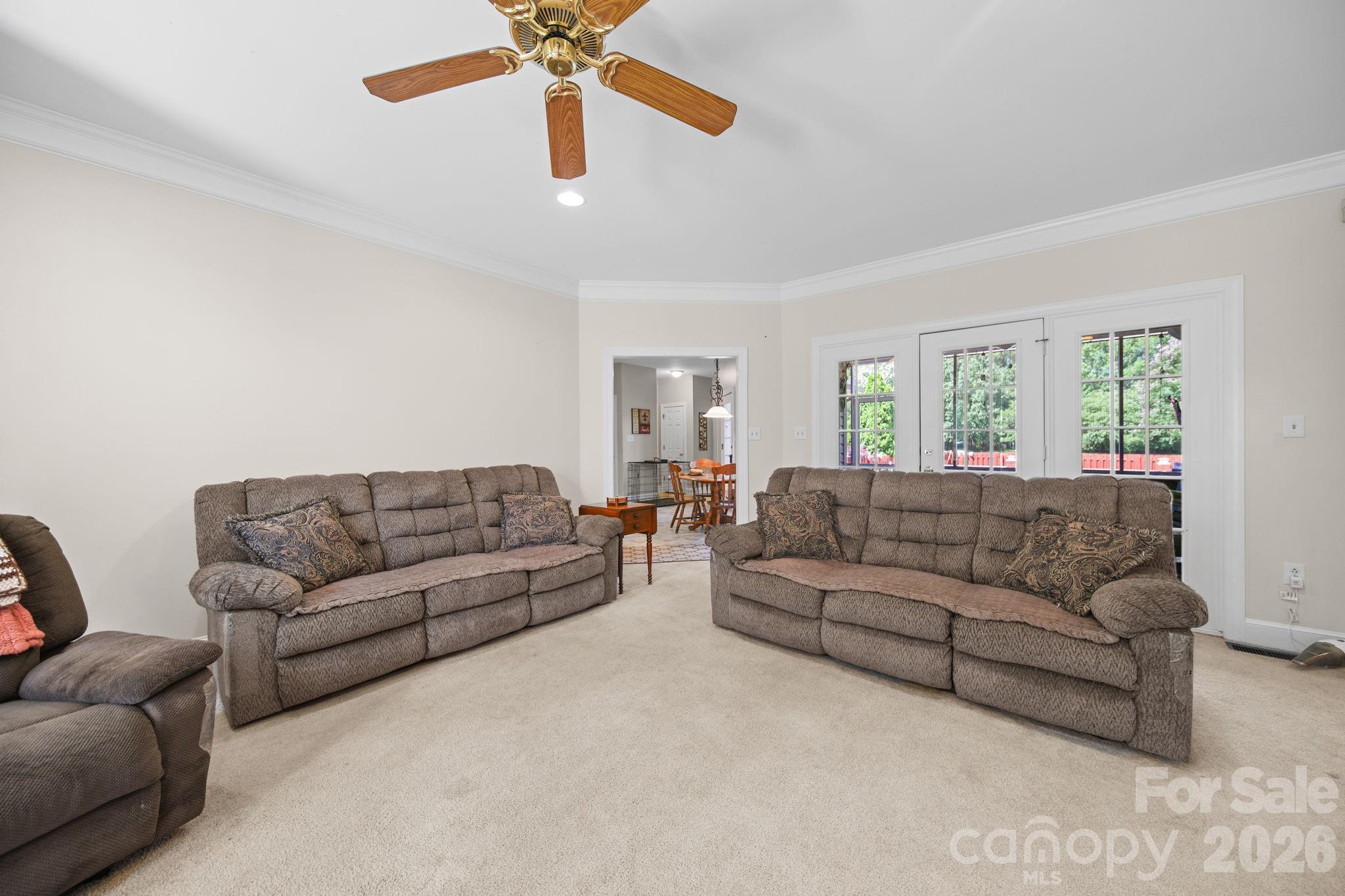 Legacy On The Lake - Residential