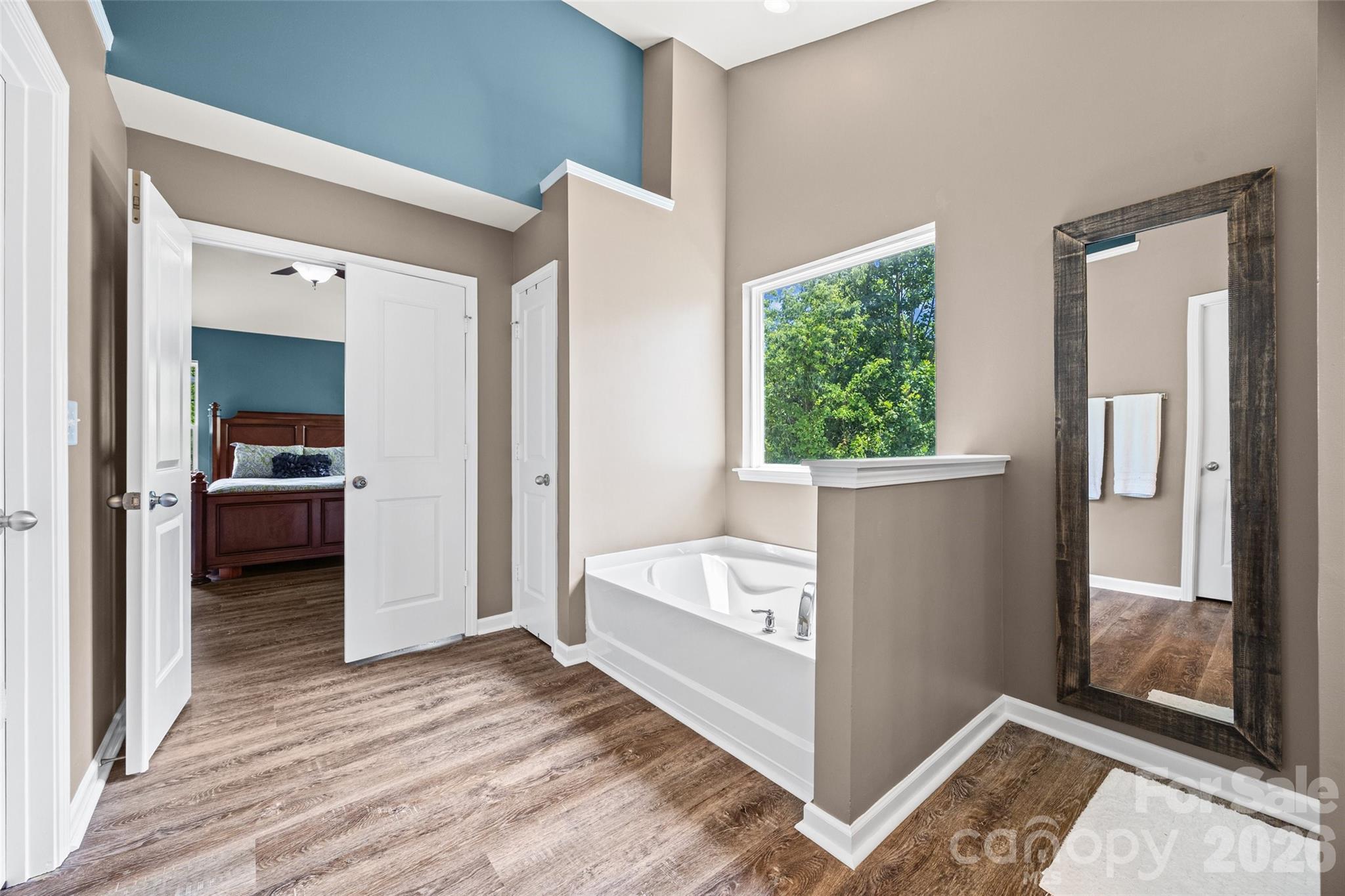 Almond Glen - Residential