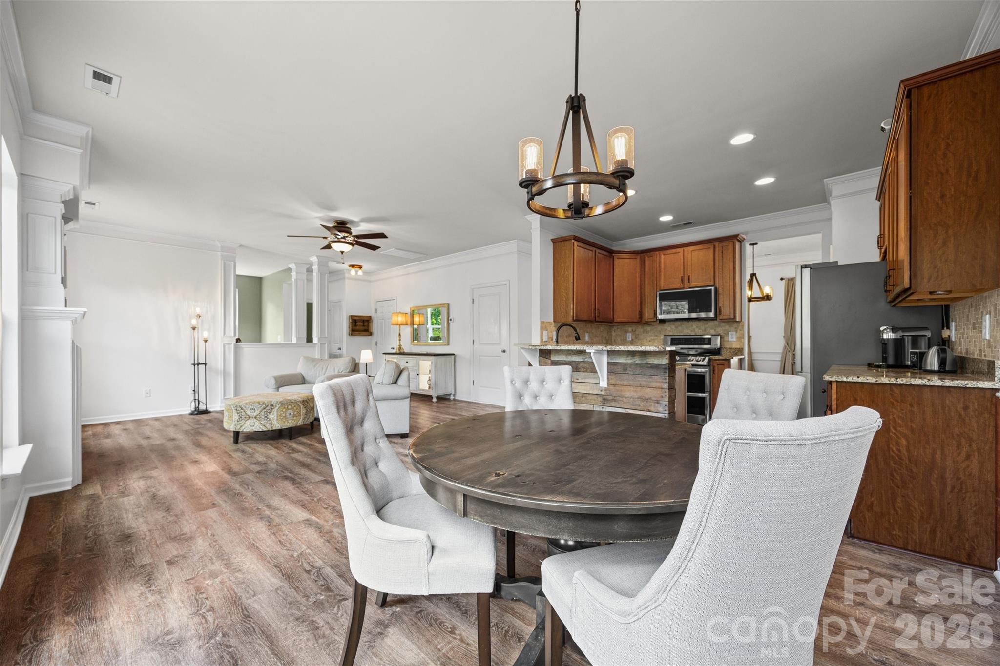 Almond Glen - Residential