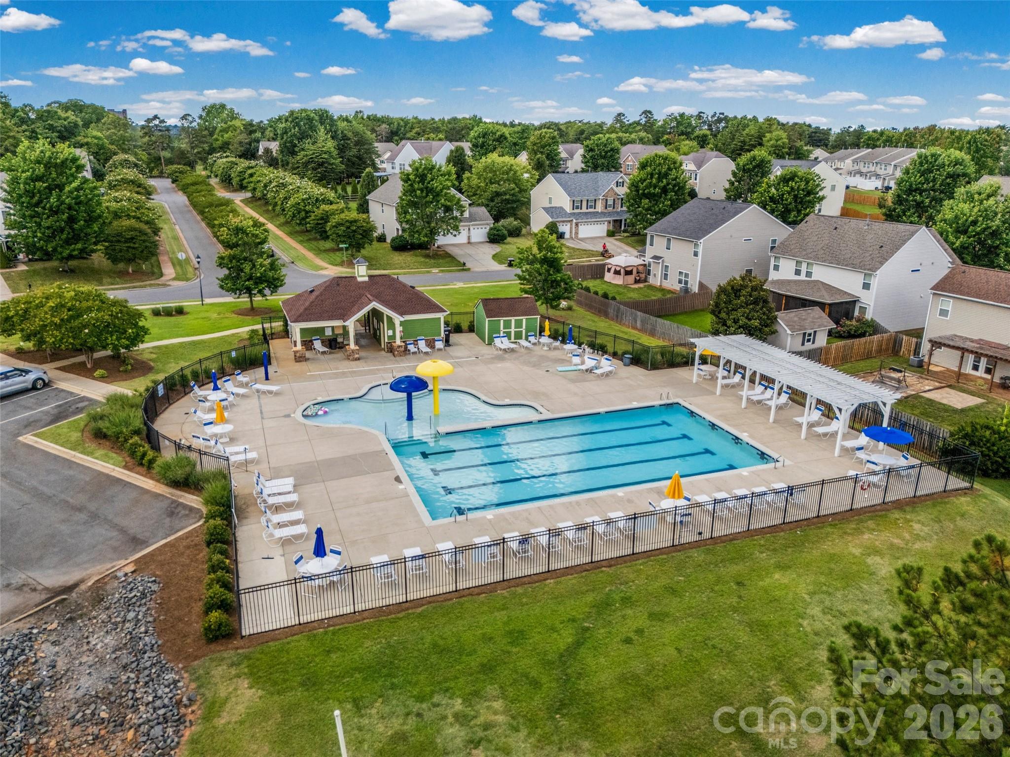 Almond Glen - Residential