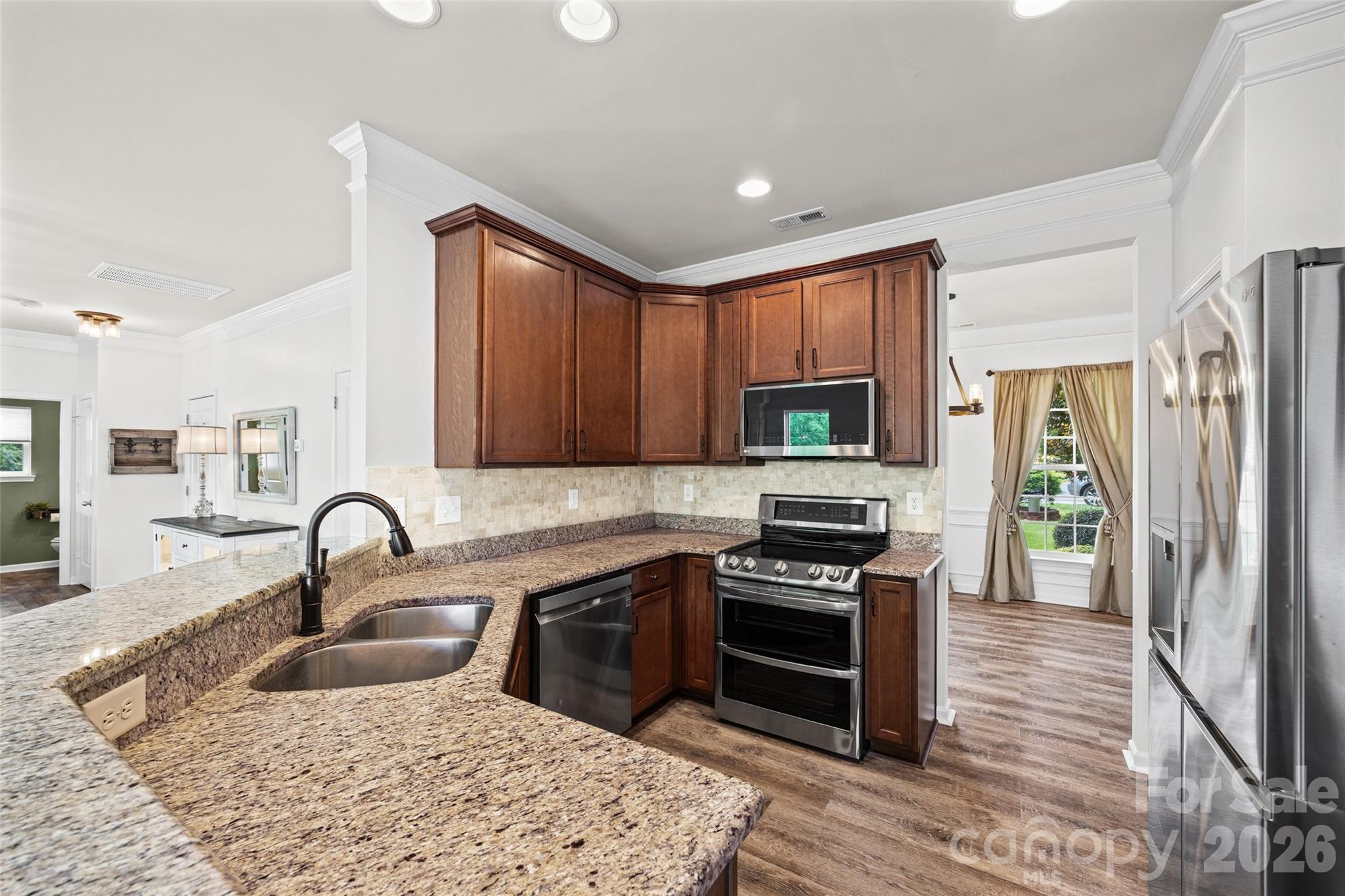 Almond Glen - Residential