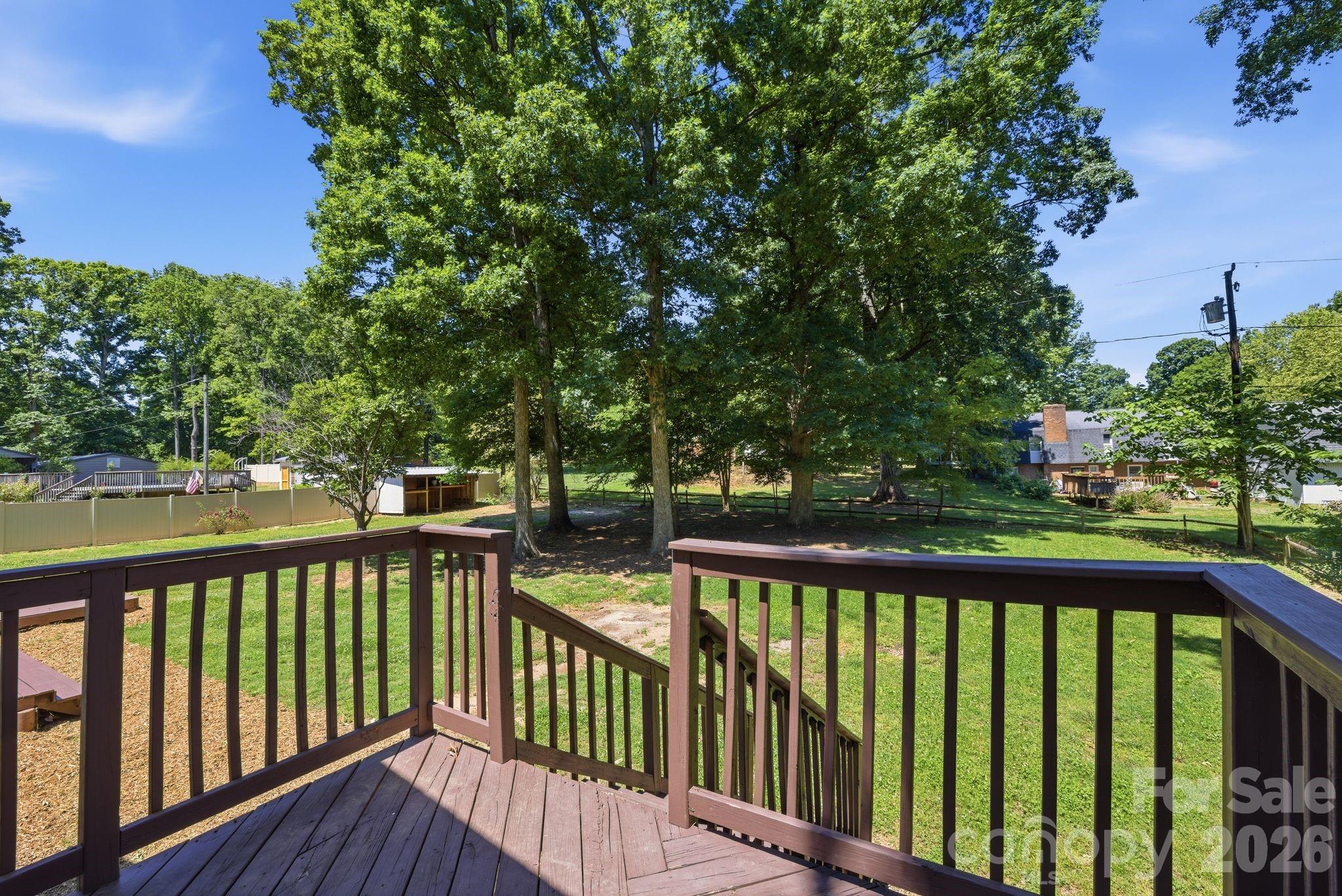 Quail Hollow Park - Residential